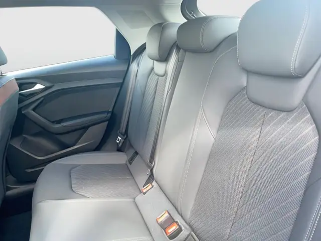 Audi A1 view 12