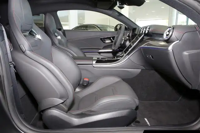 Mercedes-Benz CLE view 6