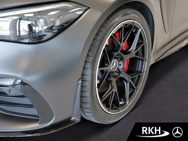 Mercedes-Benz CLE view 5