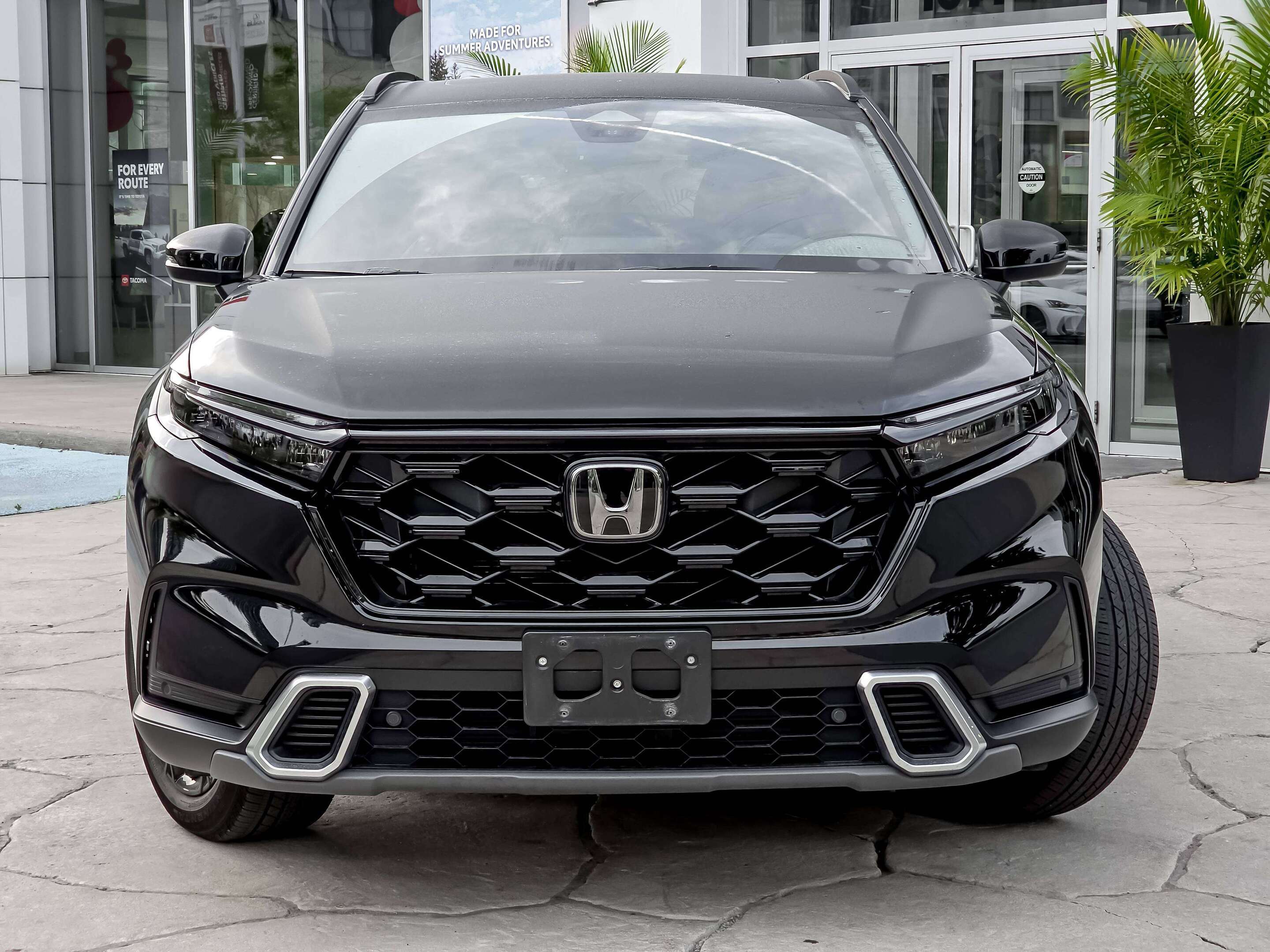 used 2025 Honda CR-V car, priced at $32,495