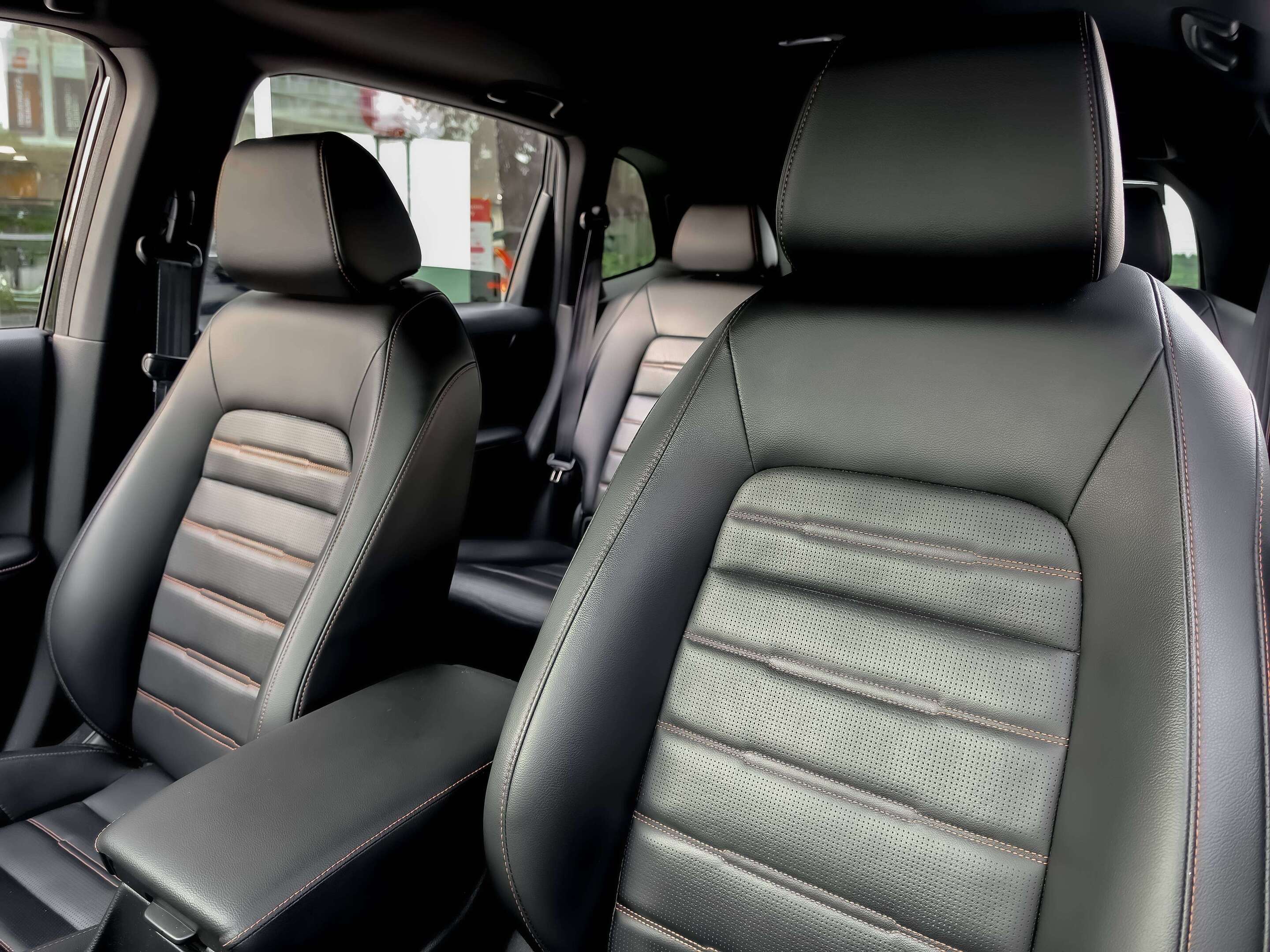 used 2025 Honda CR-V car, priced at $32,495