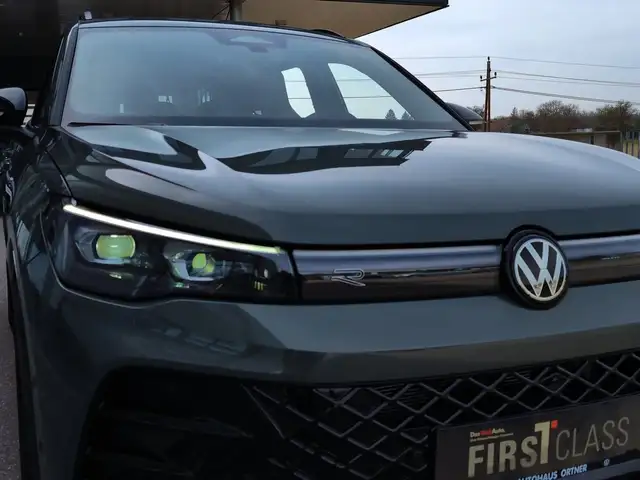 Volkswagen Tiguan Sport TDI DSG Ansicht 32