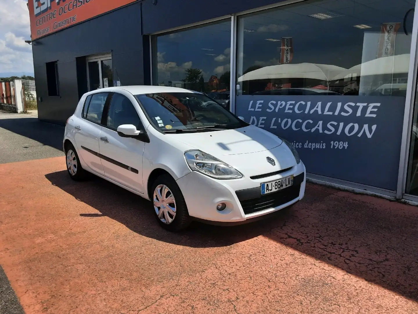 Renault Clio 1.5 DCI 70CH EXPRESSION 115G 5P Blanc - 1