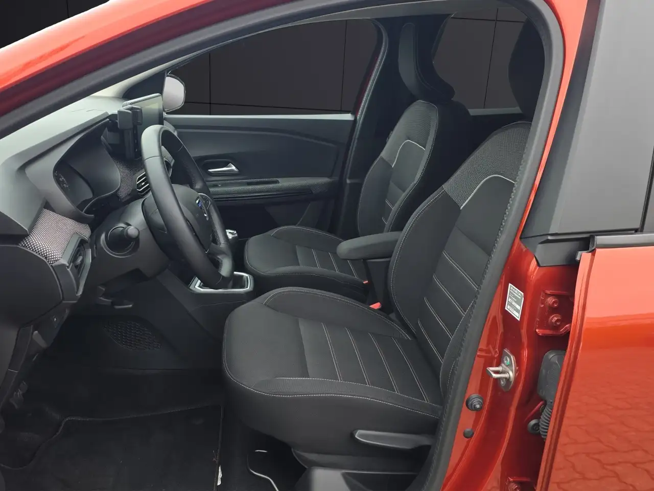 Dacia Jogger Extreme+ TCe 100 ECO-G Navi Rückfahrkamera Sitzheizung, миниатюра 10