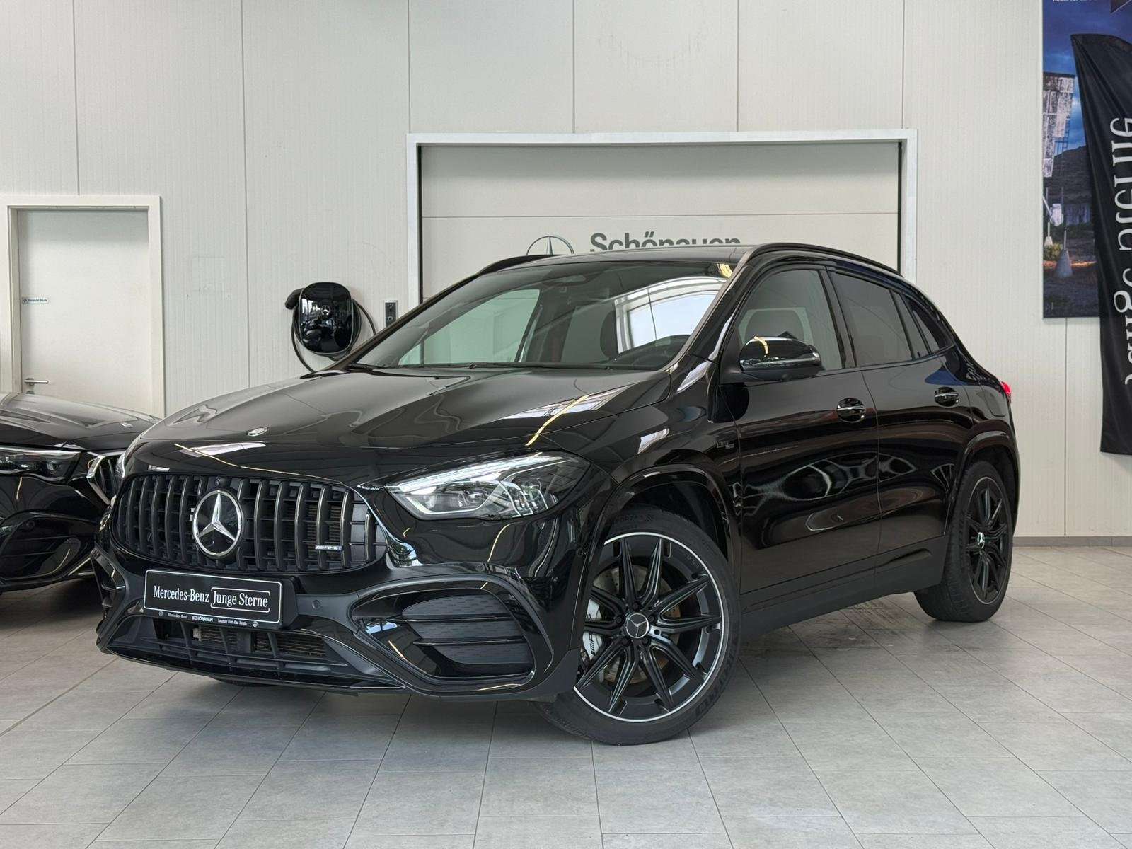 Second hand Mercedes Benz Gla-Class 35 AMG