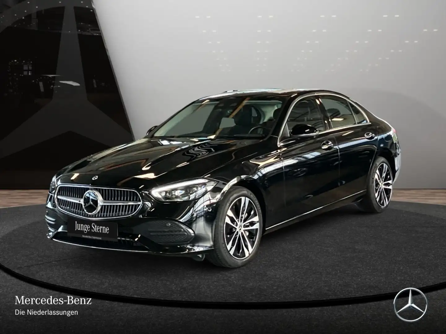 Mercedes-Benz C 300 e AVANTG+360+KEYLESS+9G Schwarz - 2
