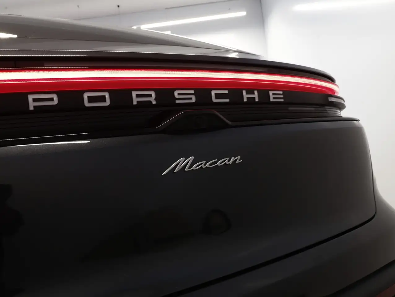 Porsche Macan 2026 — фото 11