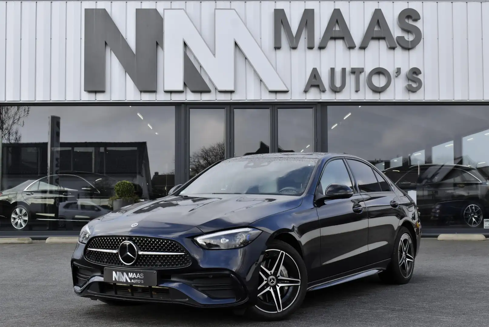 Mercedes-Benz C 300 e AMG Line Blau - 1