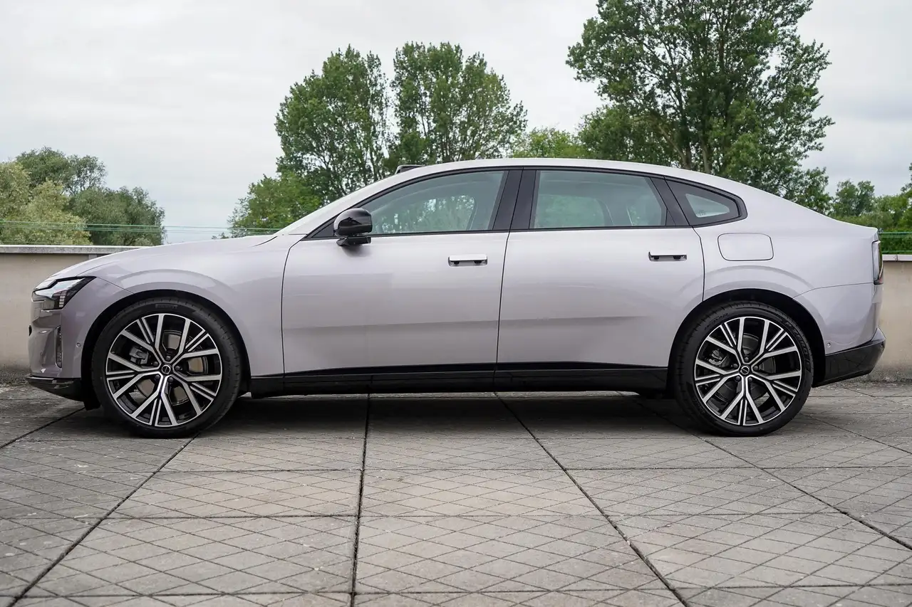Volvo ES90 2026