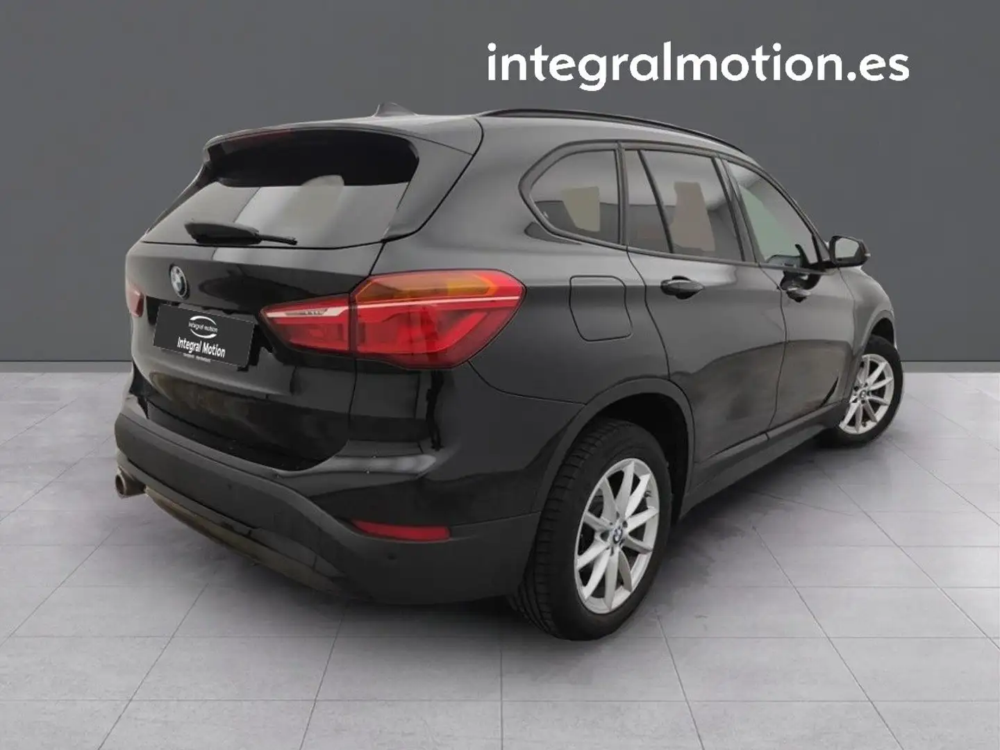 BMW X1 sDrive 16dA Business Negro - 2