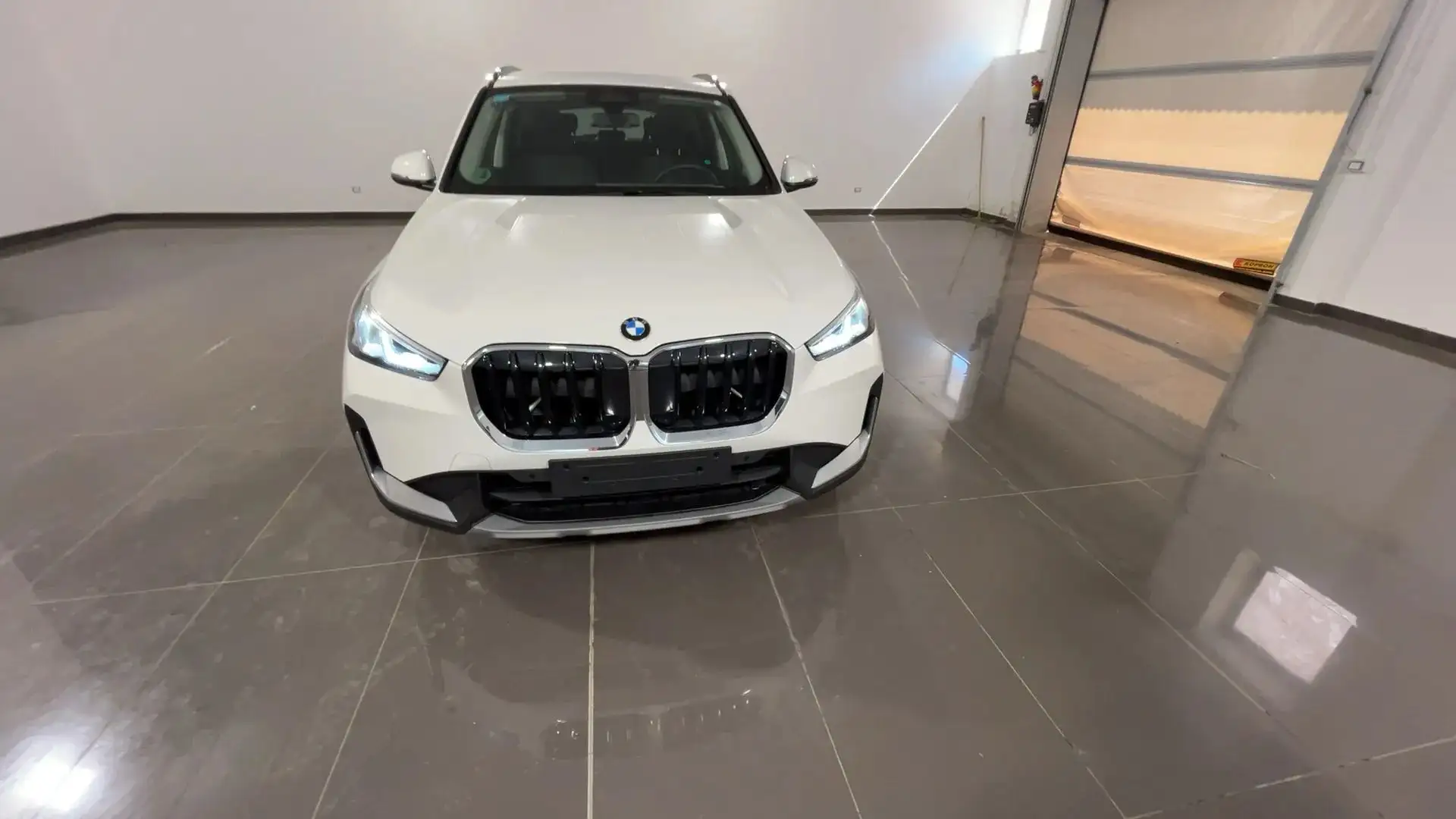 BMW X1 X1 sdrive18d auto bijela - 2