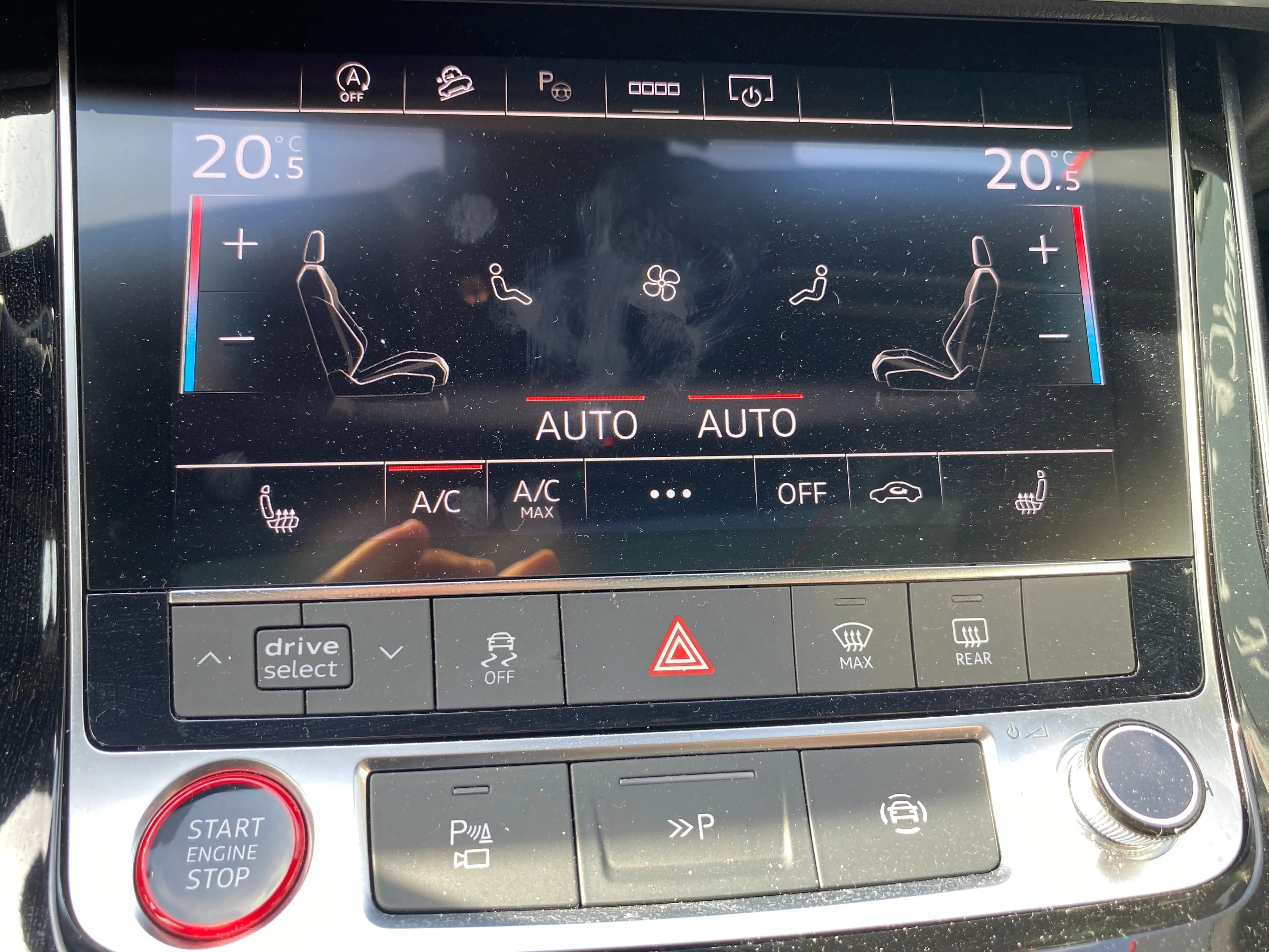 Audi SQ7 1er OWNER / jusqu'à 48 mois de garantie — photo 14