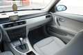 BMW 320 i Blau - thumbnail 30