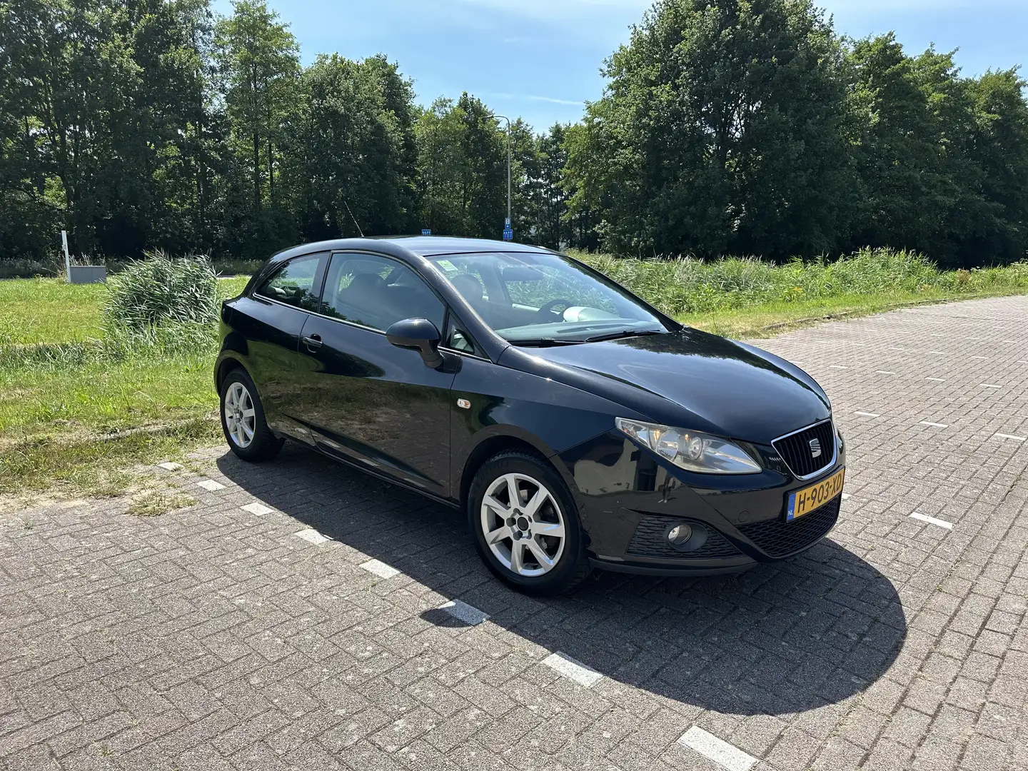 SEAT Ibiza 1.4 Reference Zwart - 2