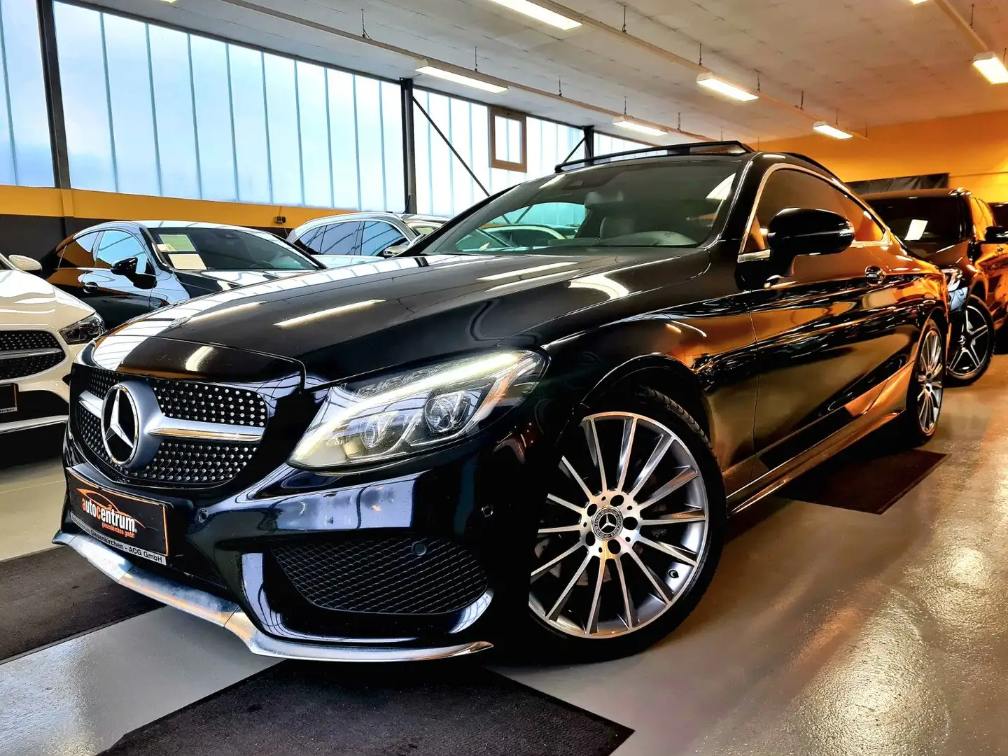 Mercedes-Benz C 250 d Cpe 2x AMG*Leder*Pano*Comand*MBeam*HeadUp Schwarz - 1