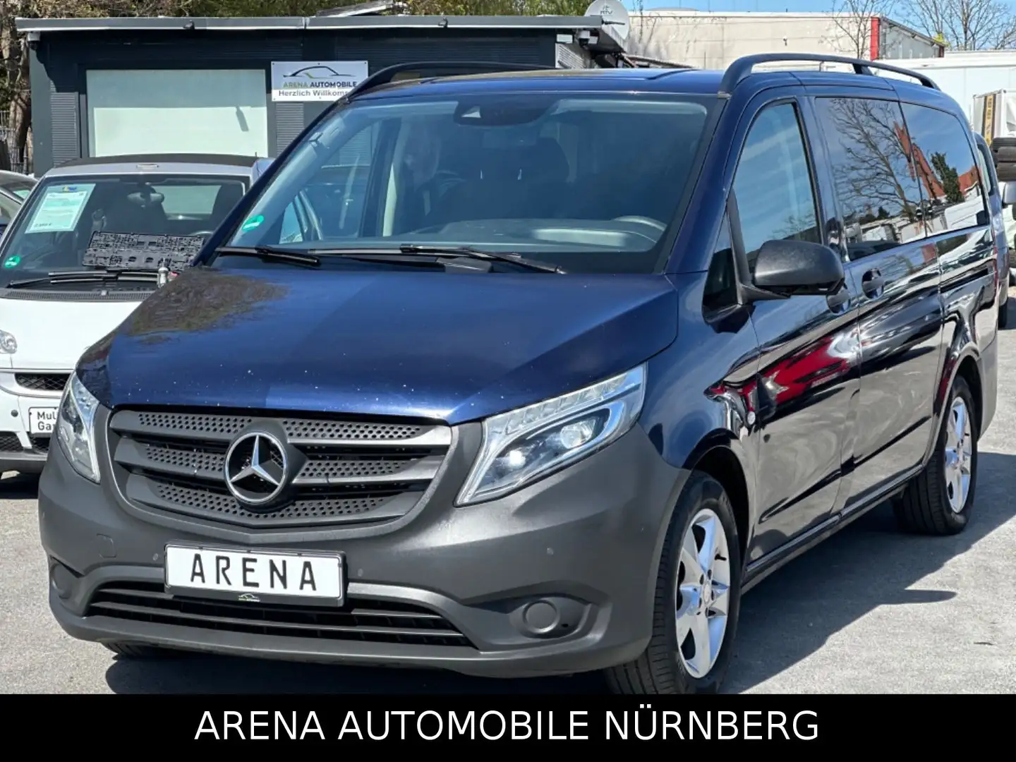 Mercedes-Benz Vito Tourer Pro 119 CDI Lang*Automatik*8Sitzer Bleu - 1