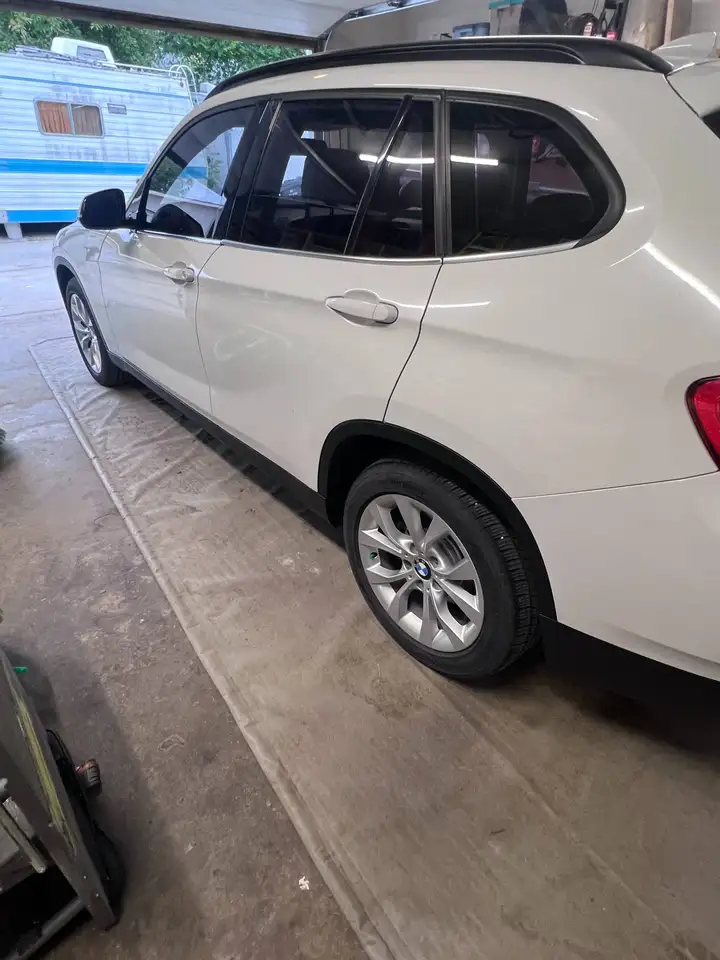 BMW X1 снимка BMW X1