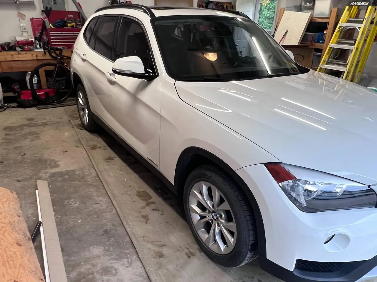 BMW X1 снимка BMW X1
