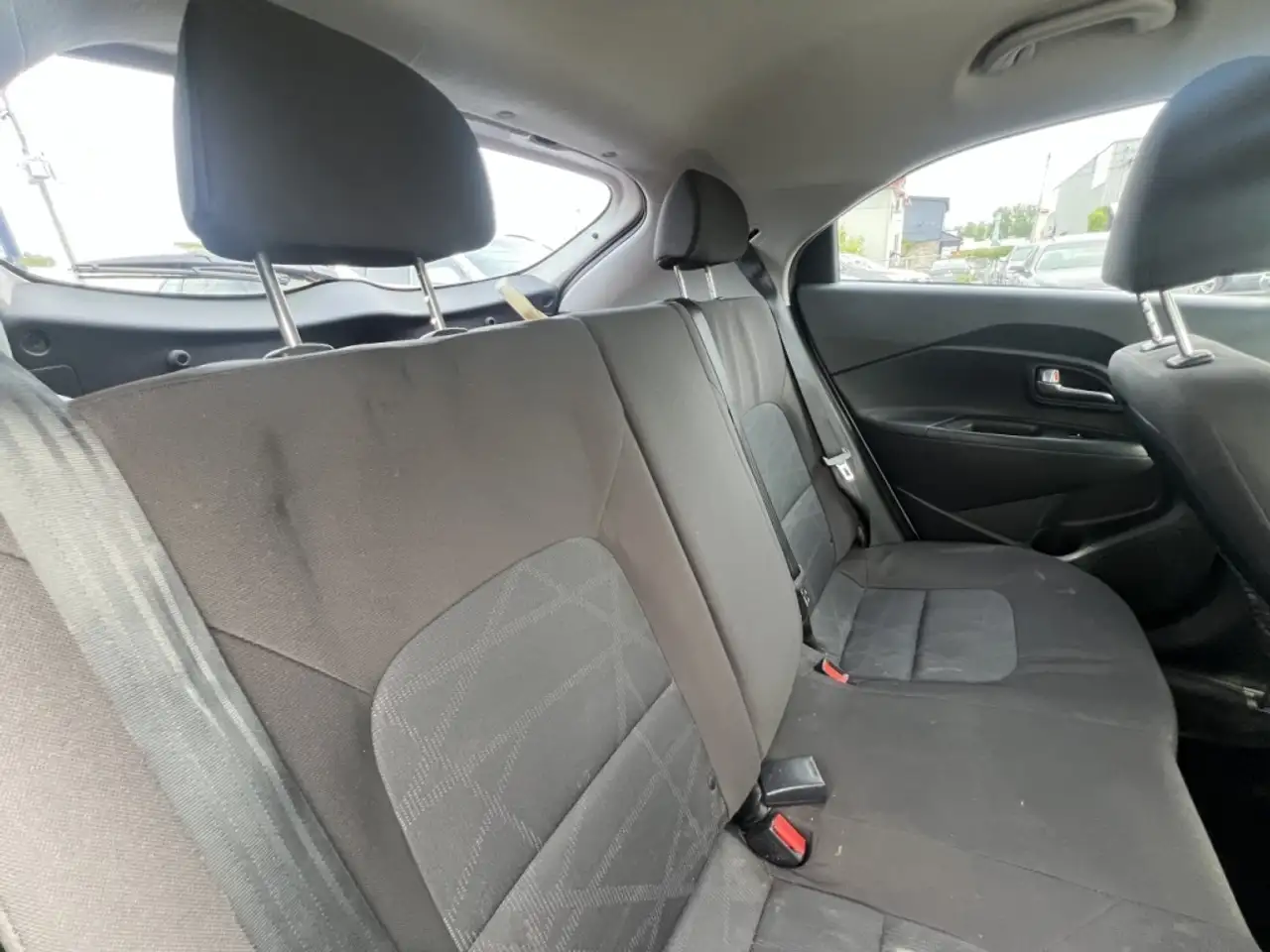 Kia Rio снимка Kia Rio