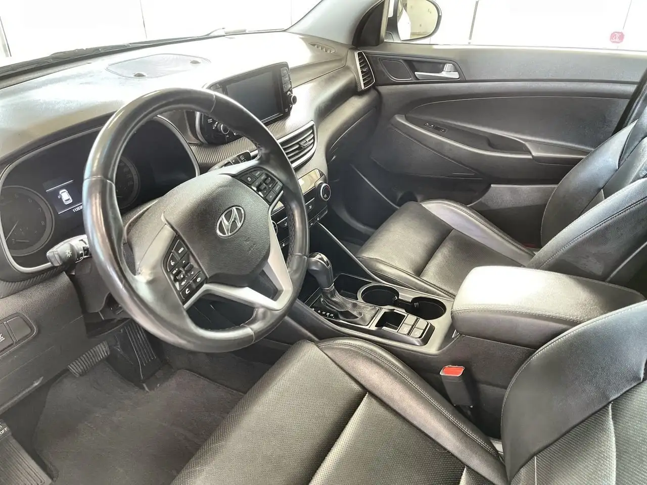 Hyundai TUCSON снимка Hyundai TUCSON