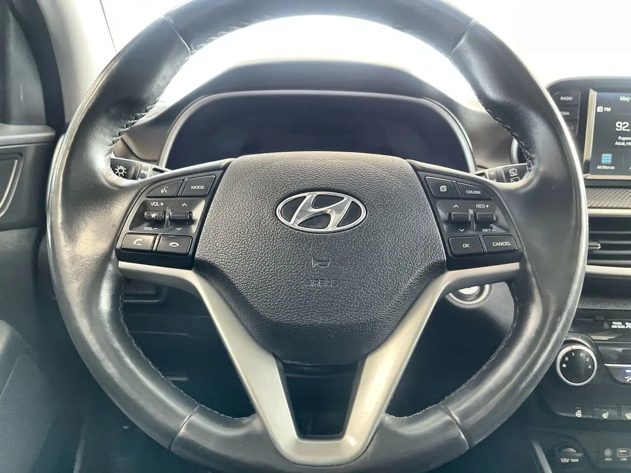 Hyundai TUCSON снимка Hyundai TUCSON