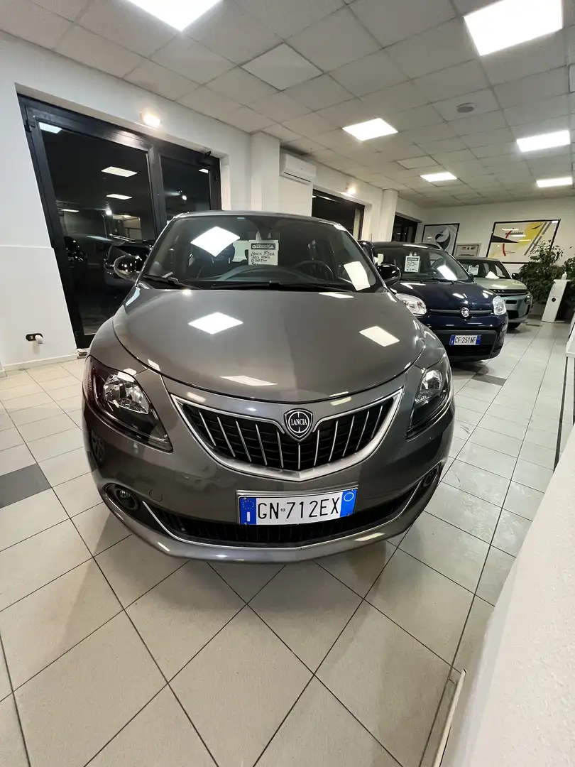 Lancia Ypsilon Ypsilon III 2021 1.0 firefly hybrid Gold s Grigio - 1