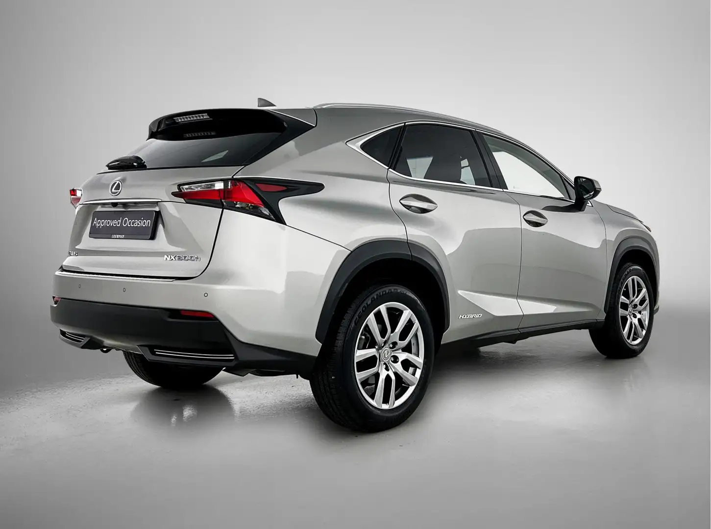 Lexus NX 300h AWD Luxury Line | Stoelverwarming | Lederen bekled Zilver - 2