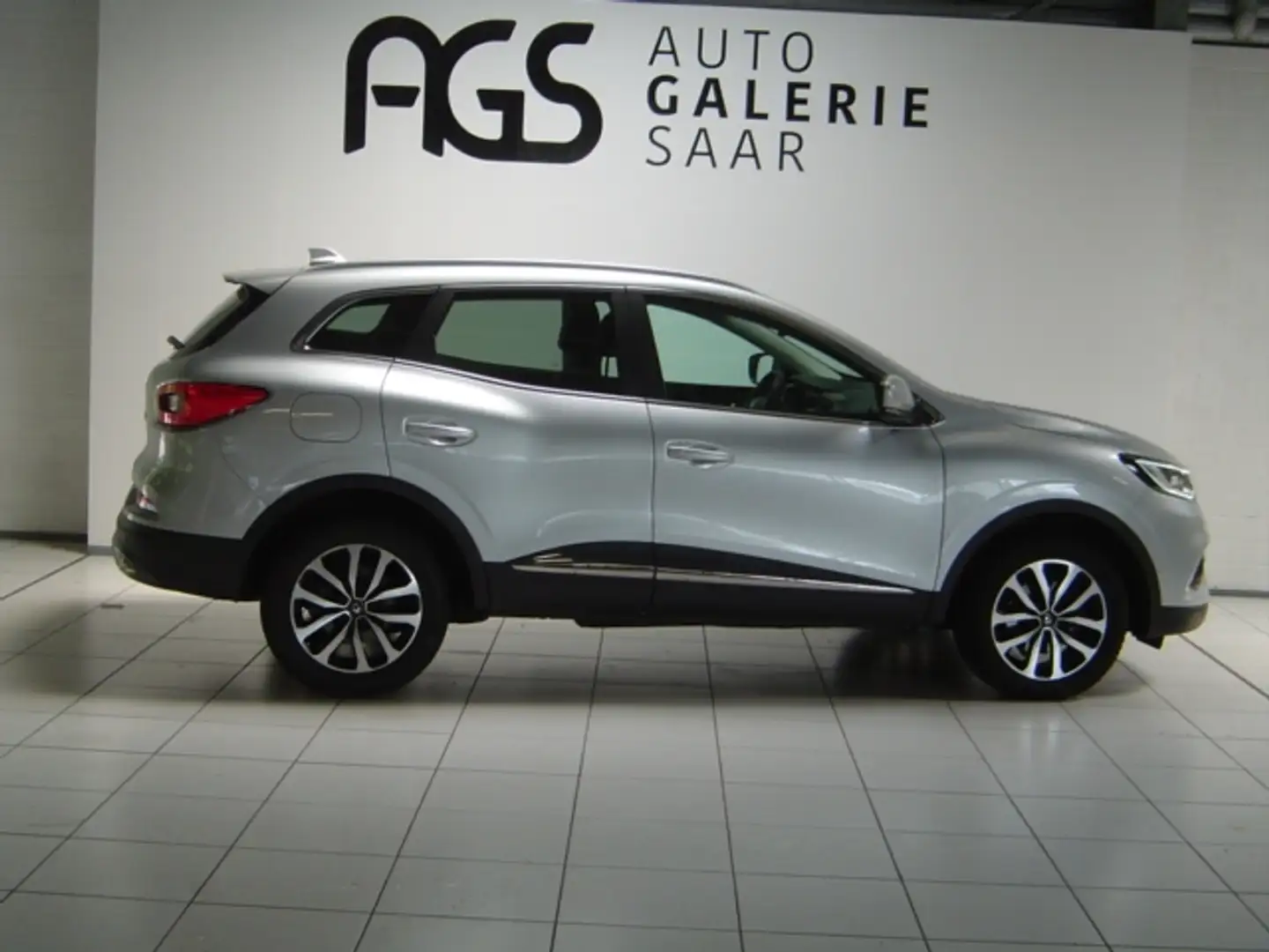 Renault Kadjar Techno 1.3 TCe 160 EU6d Navi  Apple CarPlay Androi Grau - 2