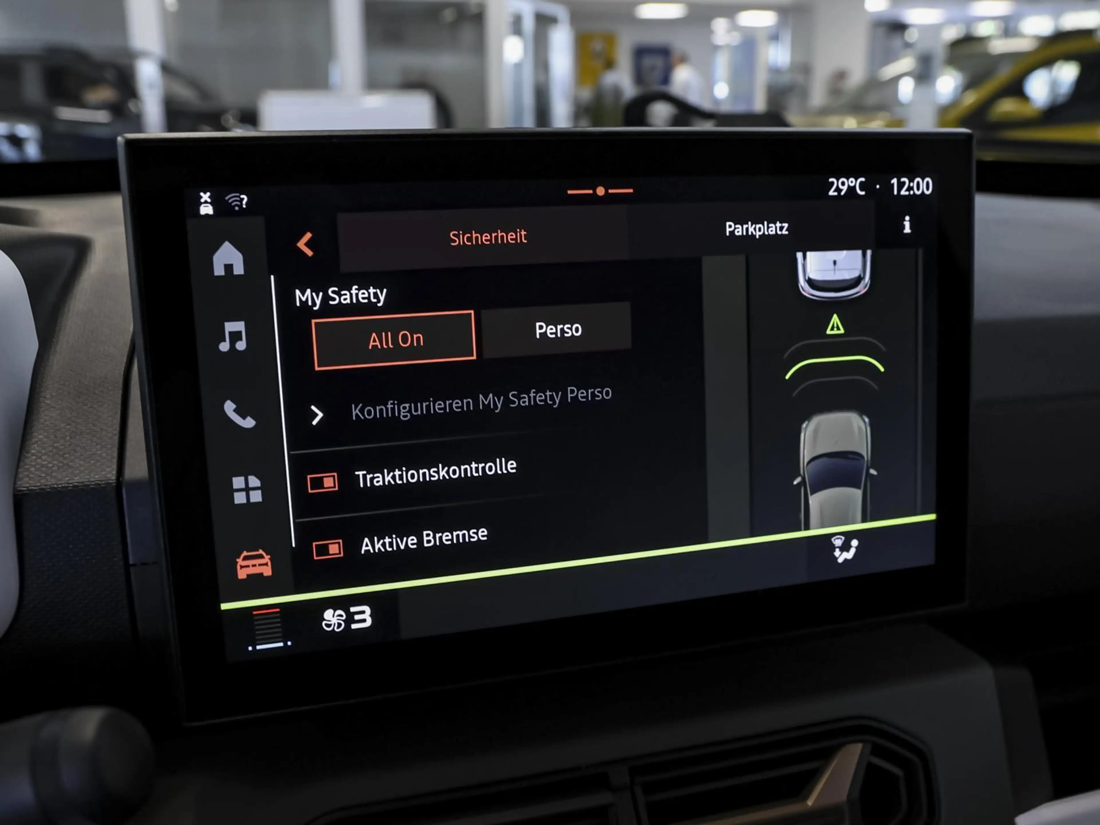 Dacia Spring Extreme electric 100 NAVI PDC KLIMA BT ZV — photo 12