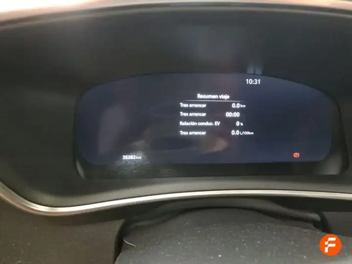 Toyota Auris 2025, foto 18