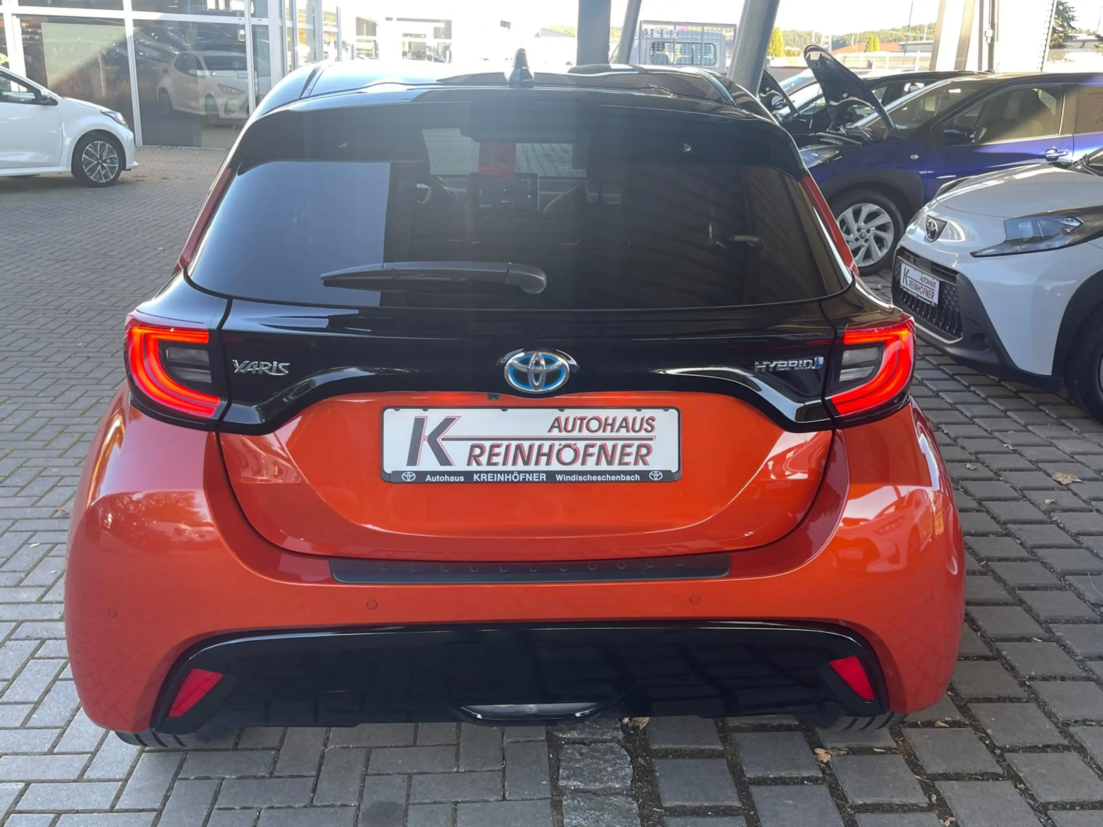 Toyota Yaris 5-Türer Hybrid 1.5 VVT-i Style *TECHNIK+NAVI+JBL+HUD* — photo 4