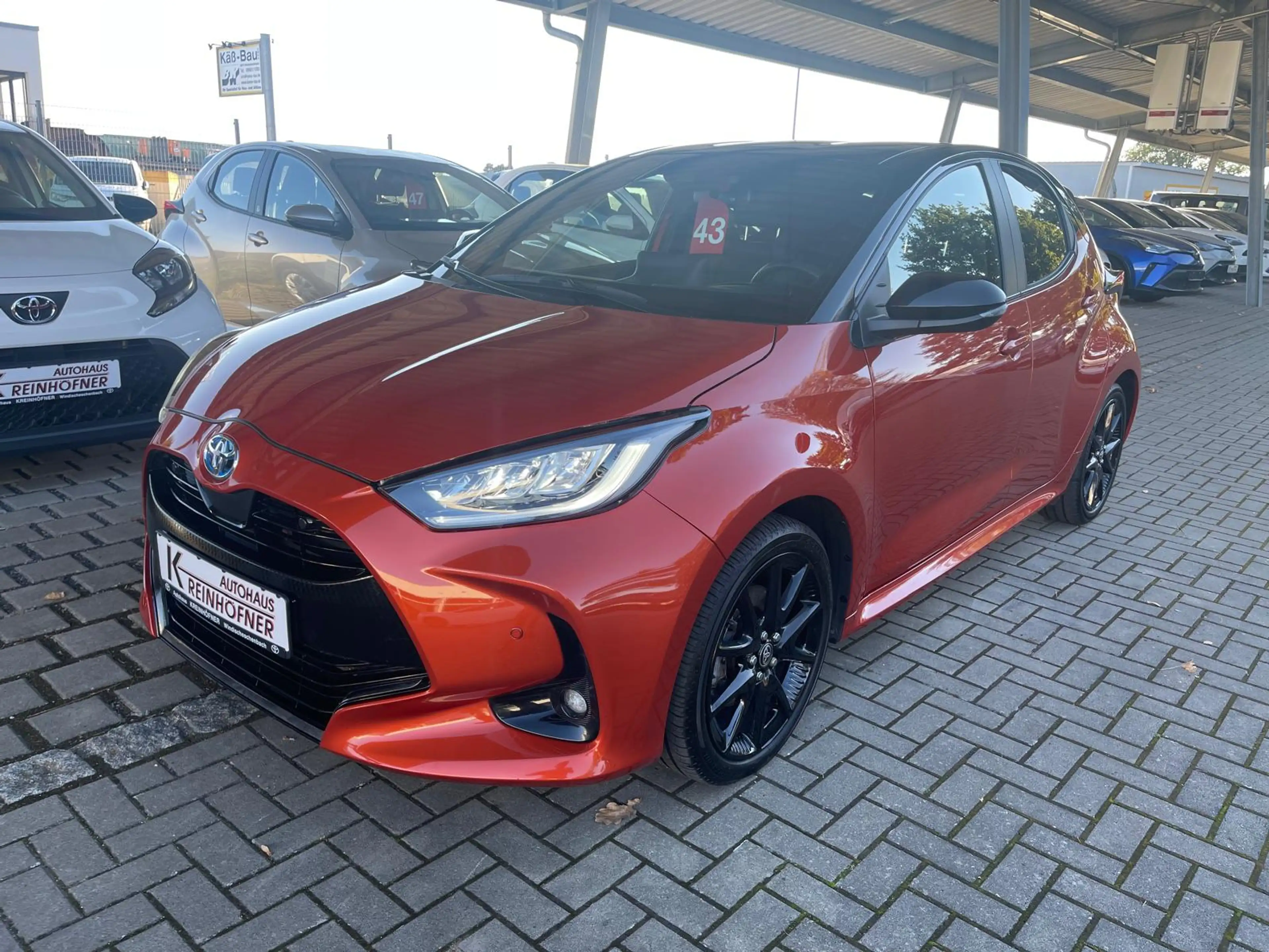 Toyota Yaris 5-Türer Hybrid 1.5 VVT-i Style *TECHNIK+NAVI+JBL+HUD*