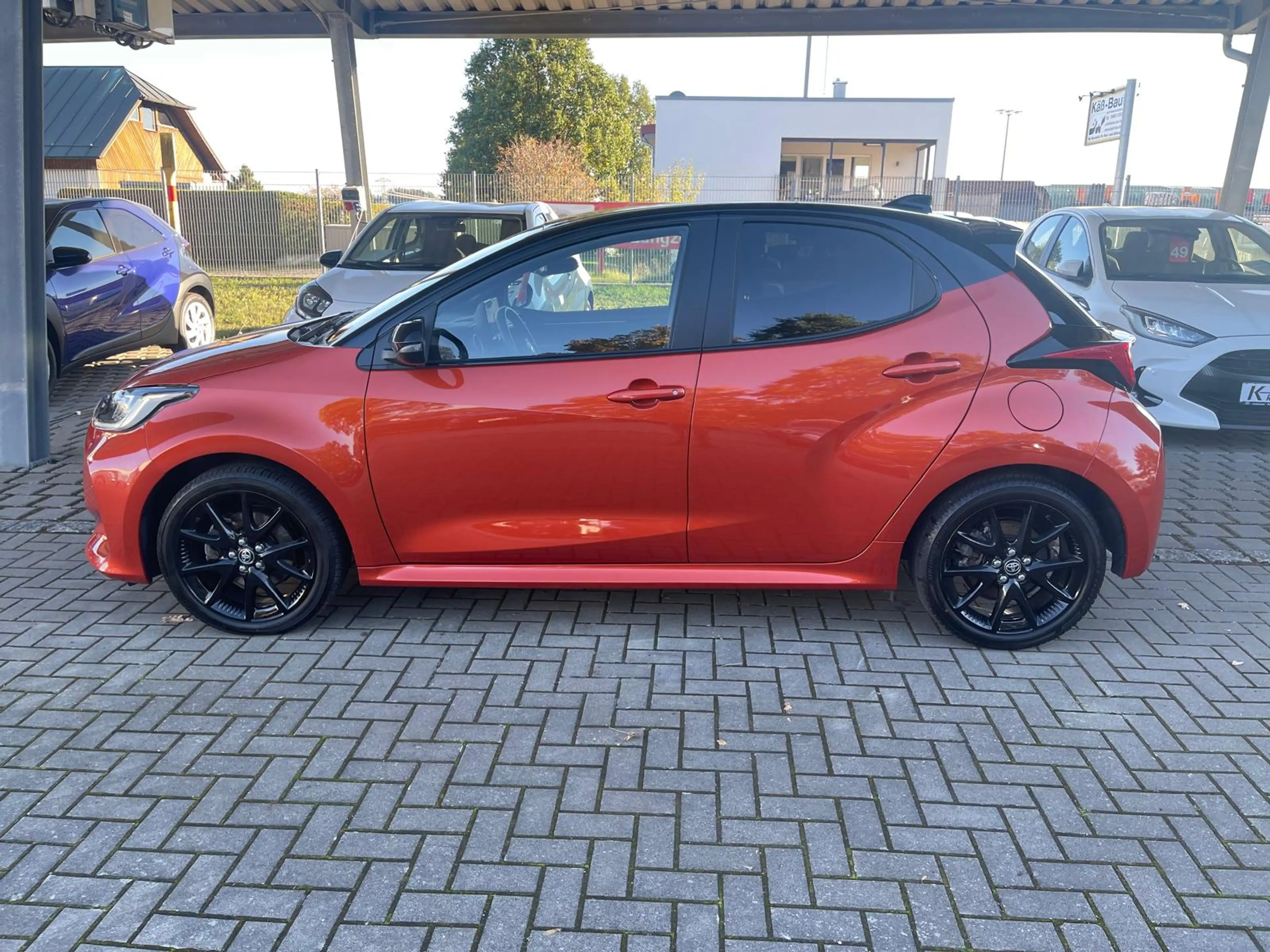 Toyota Yaris 5-Türer Hybrid 1.5 VVT-i Style *TECHNIK+NAVI+JBL+HUD* — photo 3