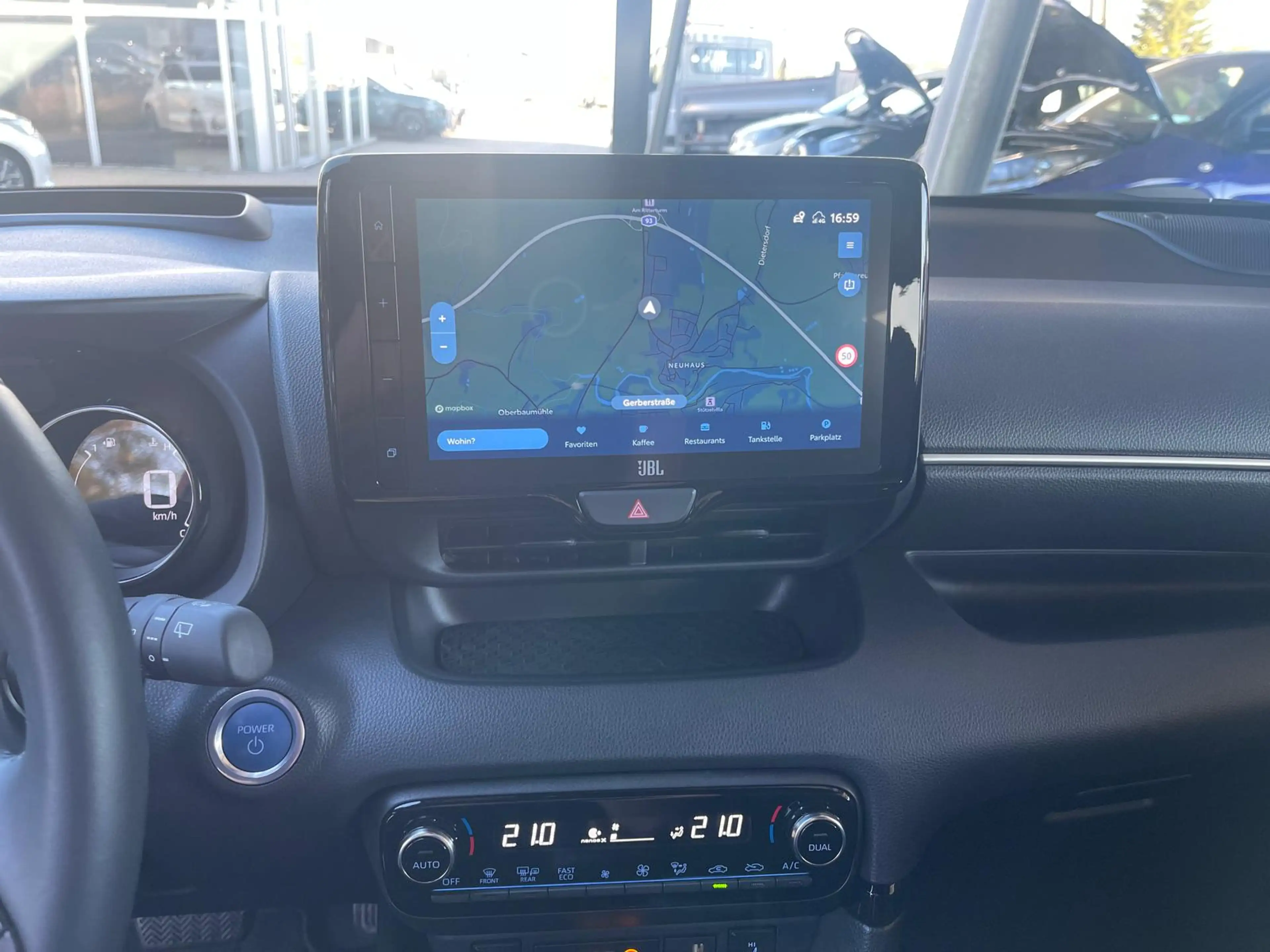 Toyota Yaris 5-Türer Hybrid 1.5 VVT-i Style *TECHNIK+NAVI+JBL+HUD* — photo 12