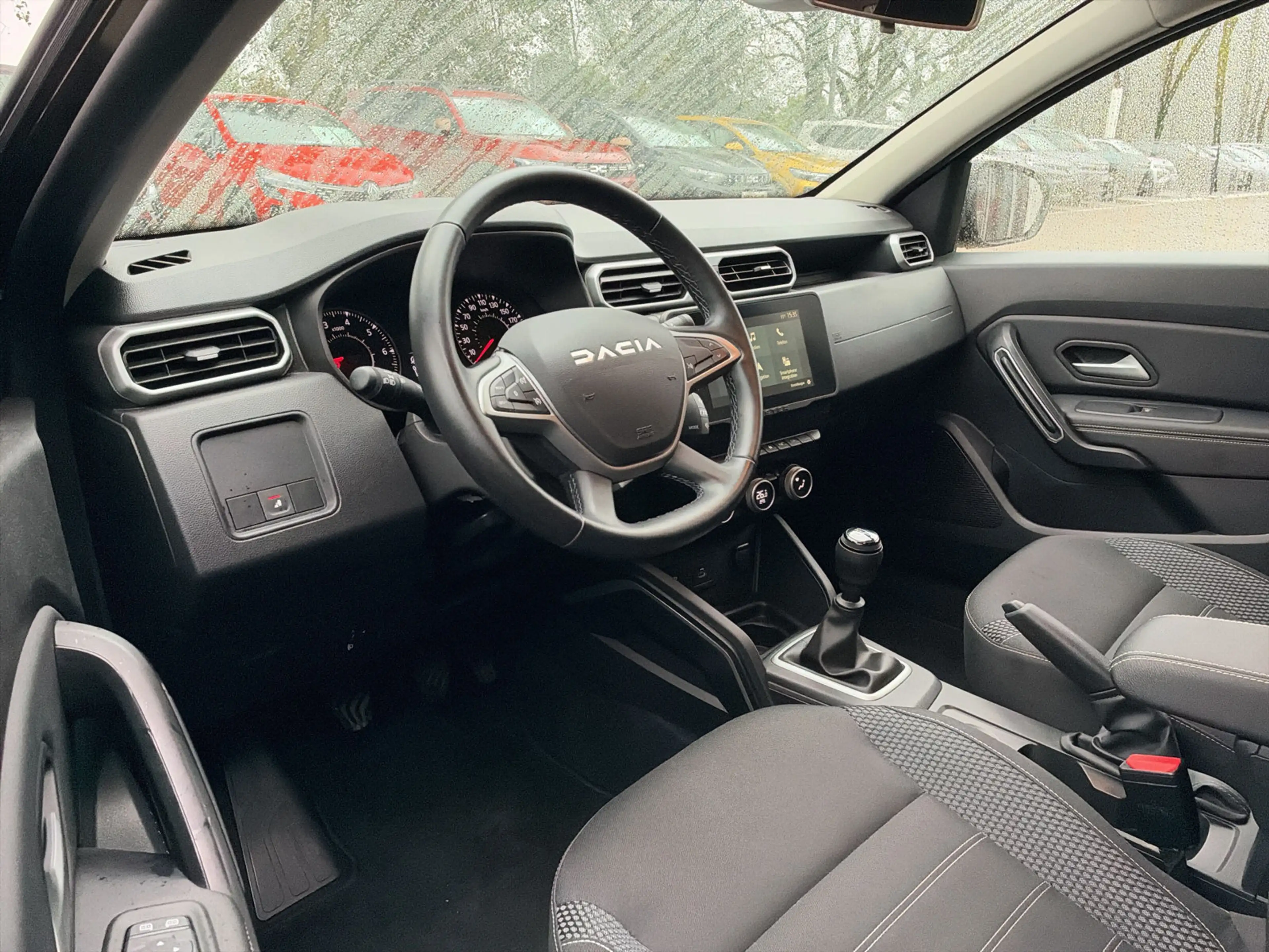 Dacia Duster Journey+ TCe 130 Scheckheft 360° Navi PDC — photo 10