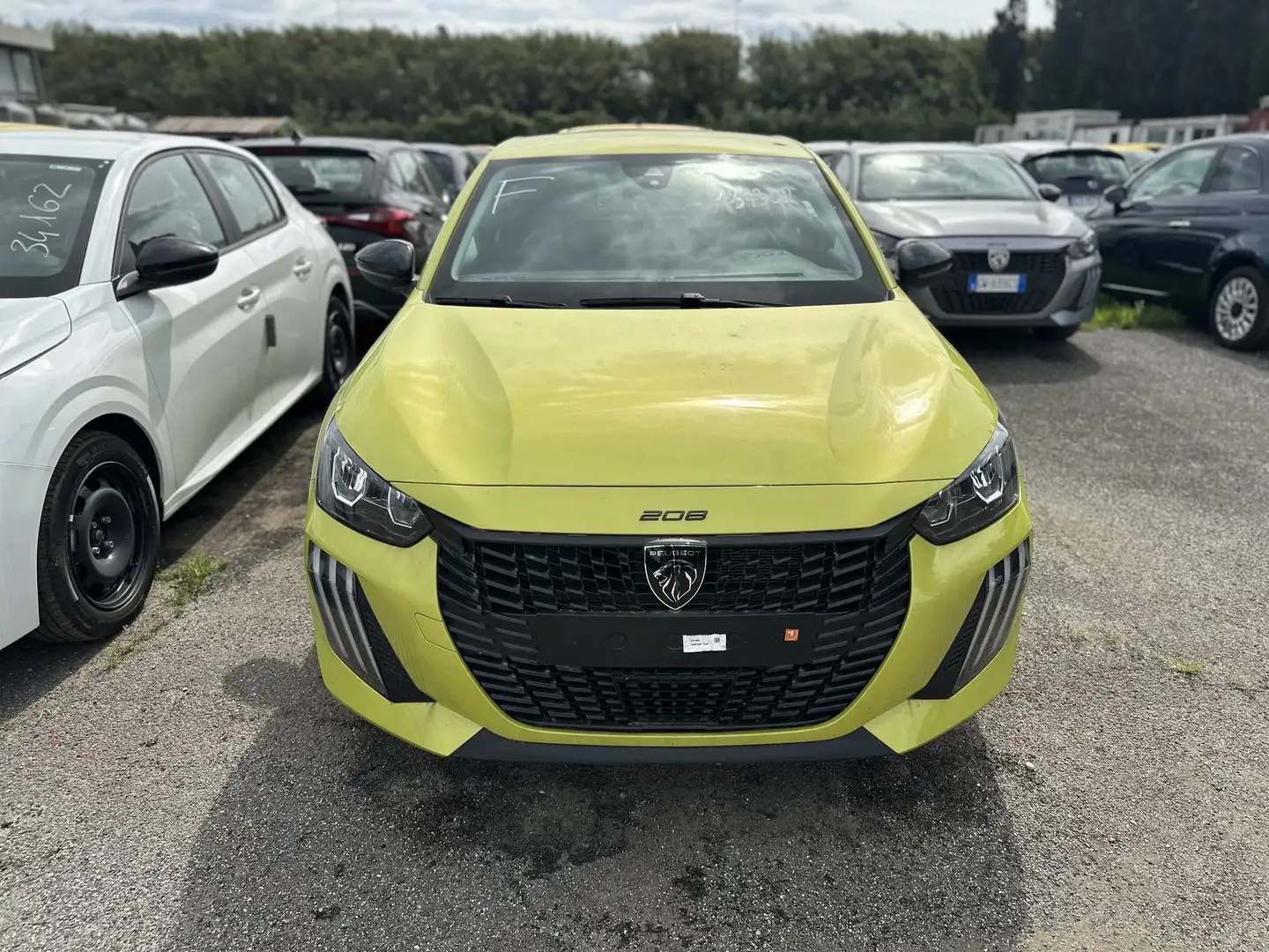 Peugeot 208 PureTech 100 Stop&Start 5 porte Allure Giallo - 2