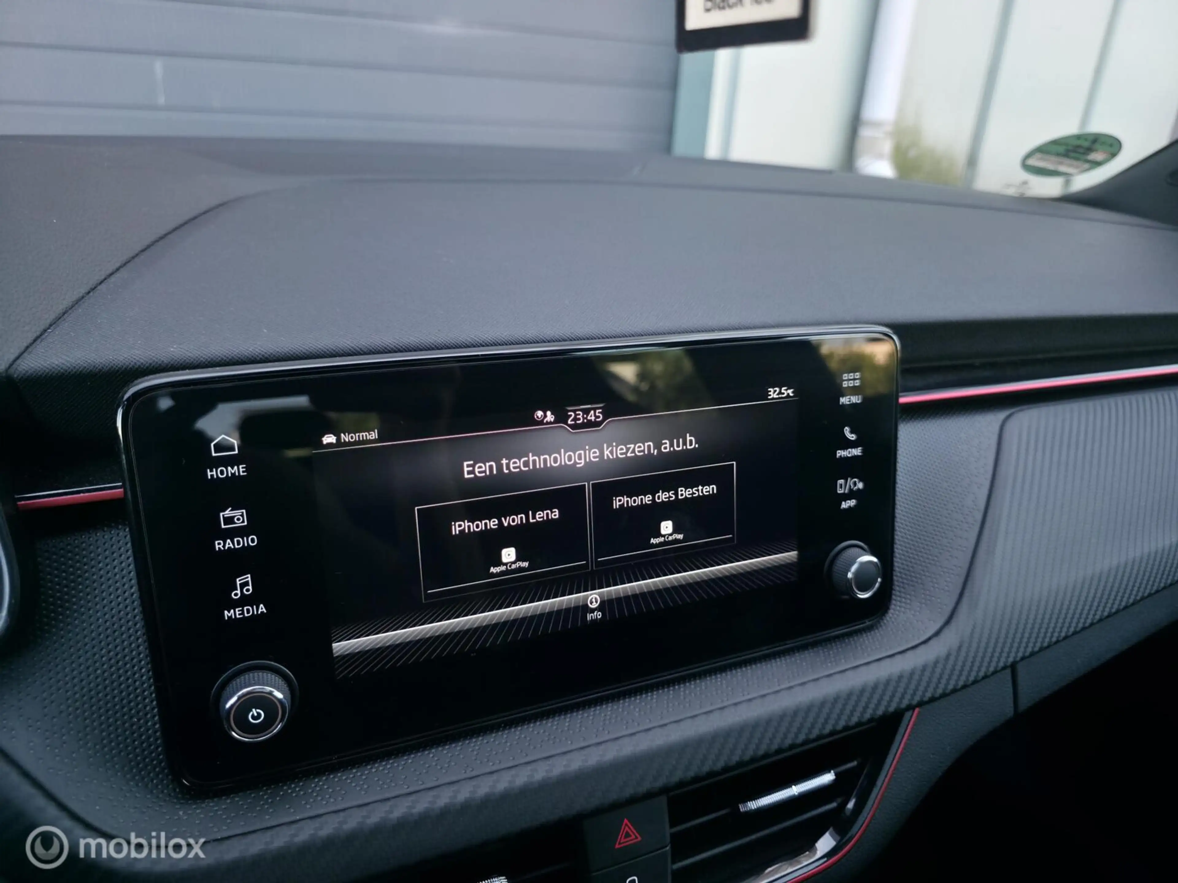 Skoda Scala 1.5 TSI ACT Monte Carlo / Pano / Cam. / Carplay — photo 26