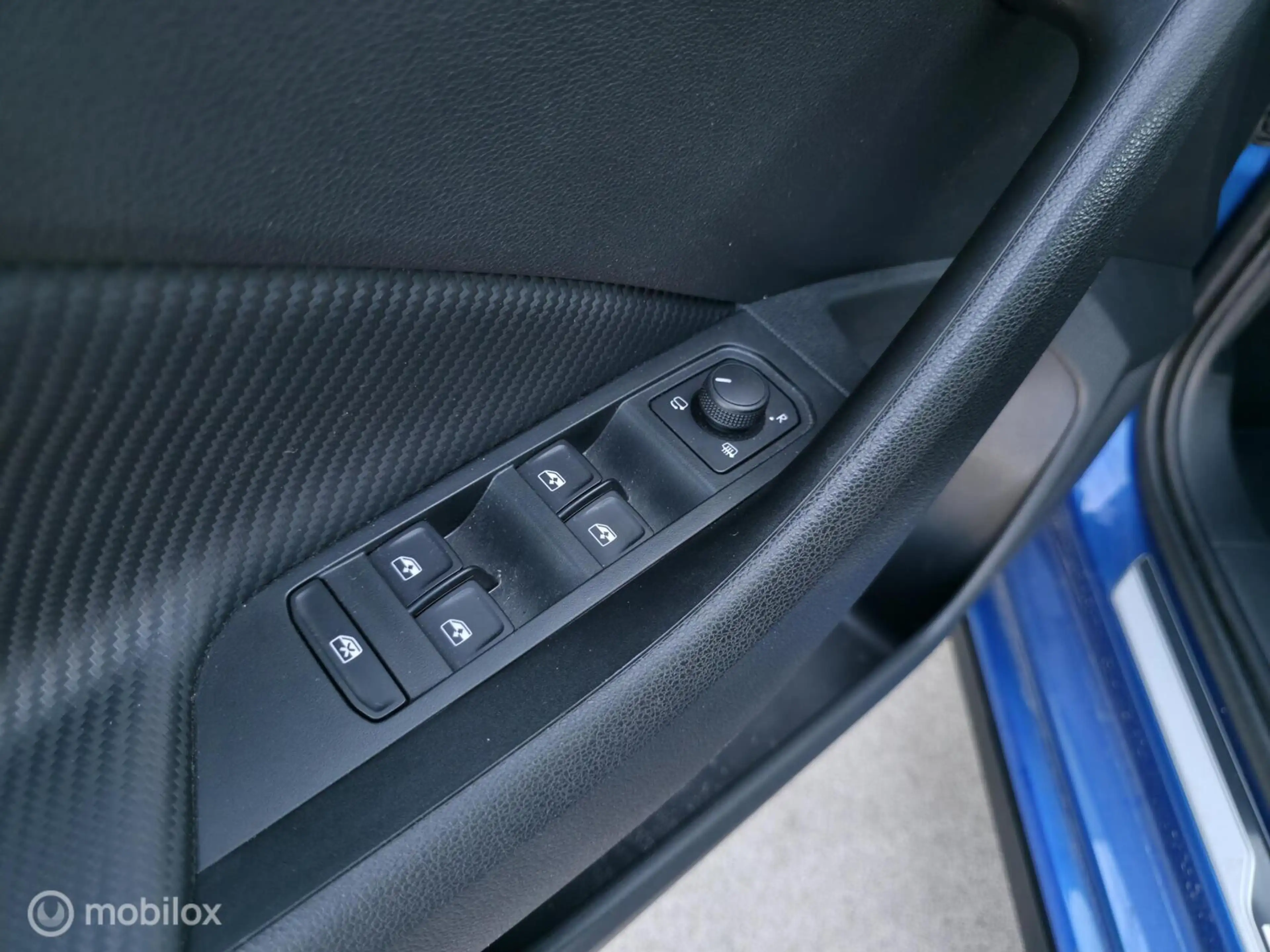 Skoda Scala 1.5 TSI ACT Monte Carlo / Pano / Cam. / Carplay — photo 28