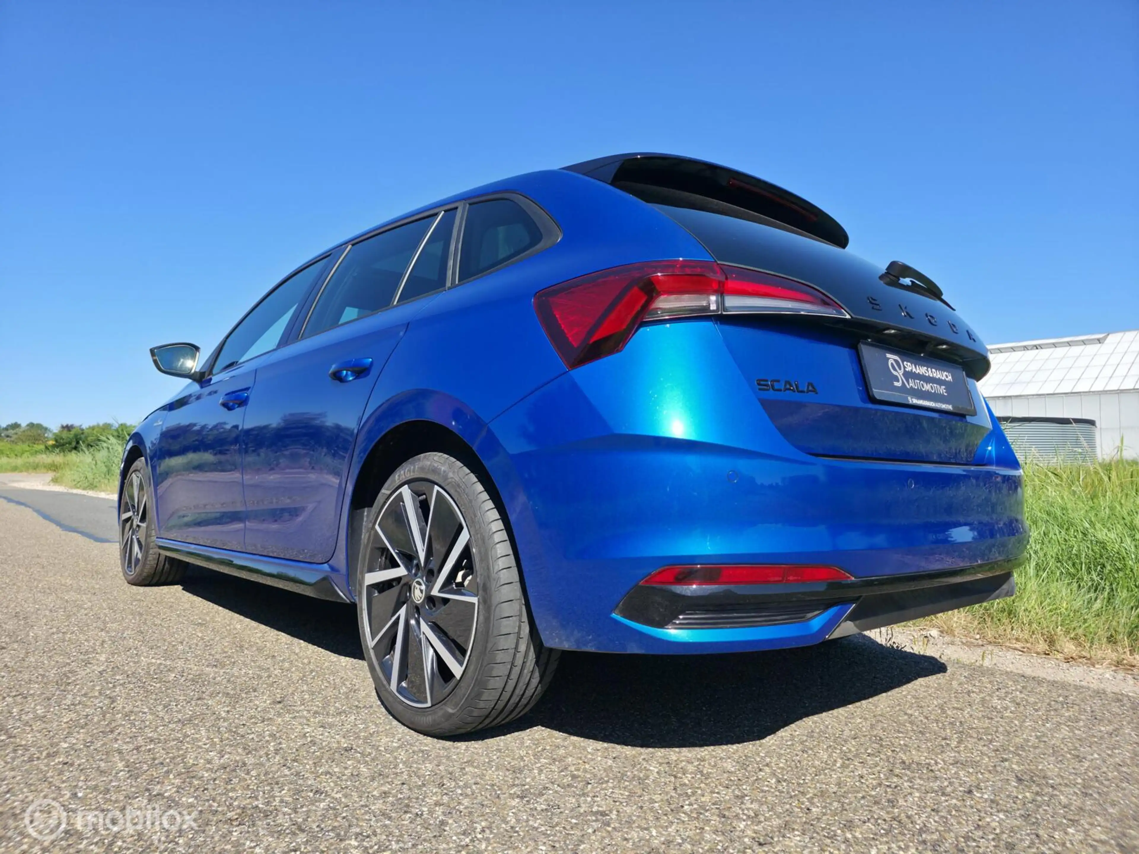 Skoda Scala 1.5 TSI ACT Monte Carlo / Pano / Cam. / Carplay — photo 32