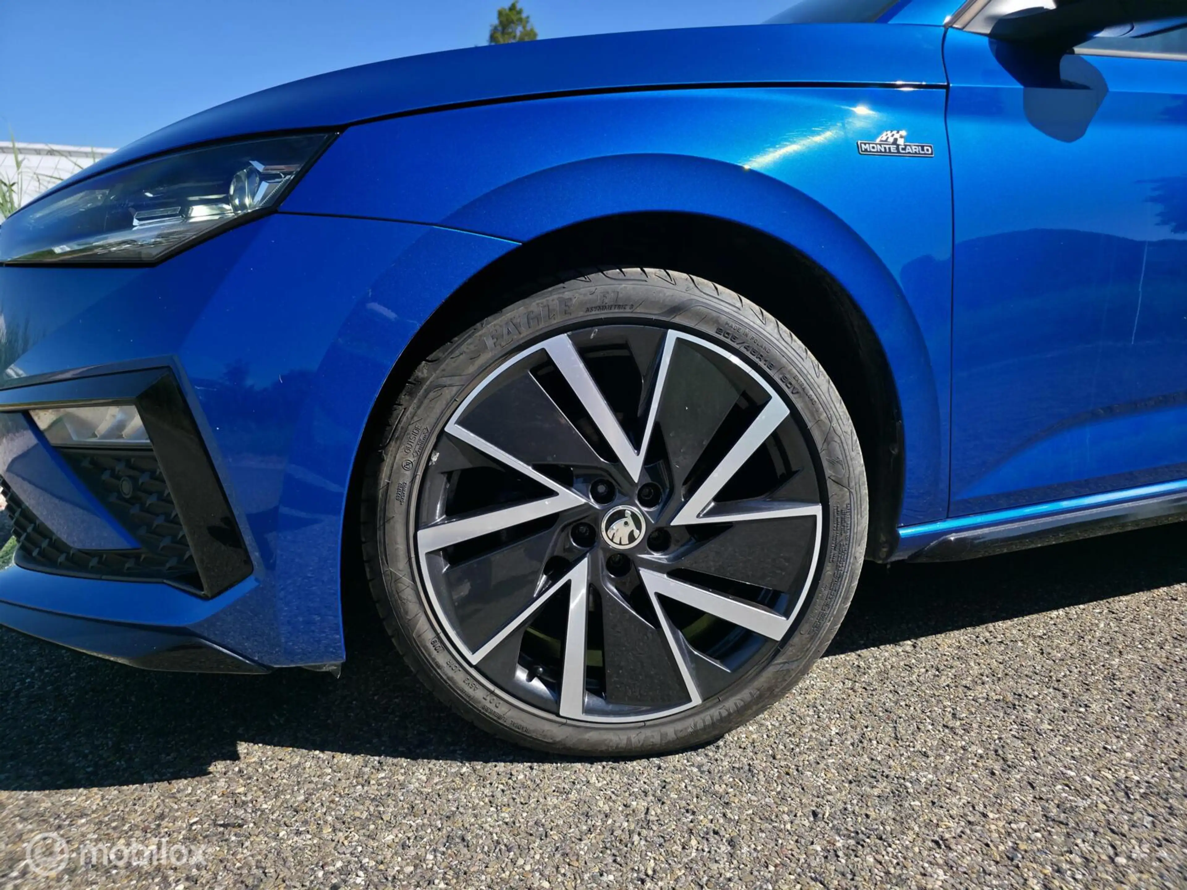 Skoda Scala 1.5 TSI ACT Monte Carlo / Pano / Cam. / Carplay — photo 30