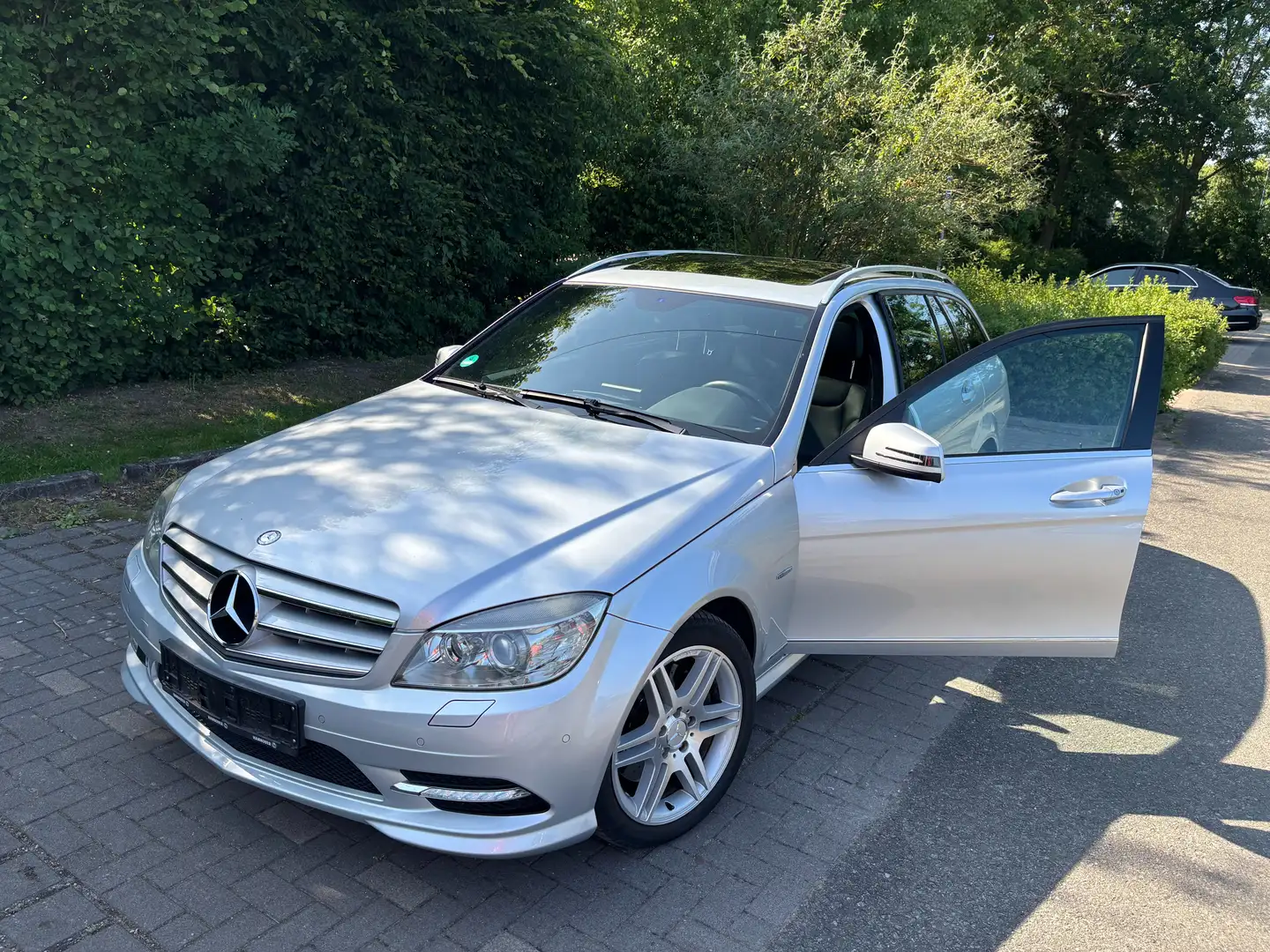 Mercedes-Benz C 350 Mercedes C 350 AMG BE Avantg. TOP Zust.+Gutachten Silver - 1