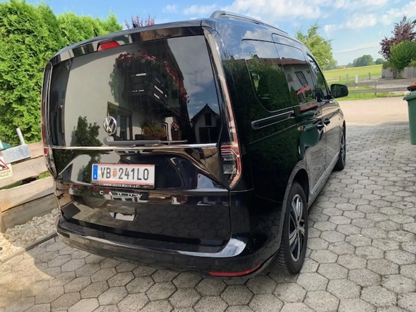 Volkswagen Caddy Style 2,0 TDI DSG - Standheizung Zwart - 2