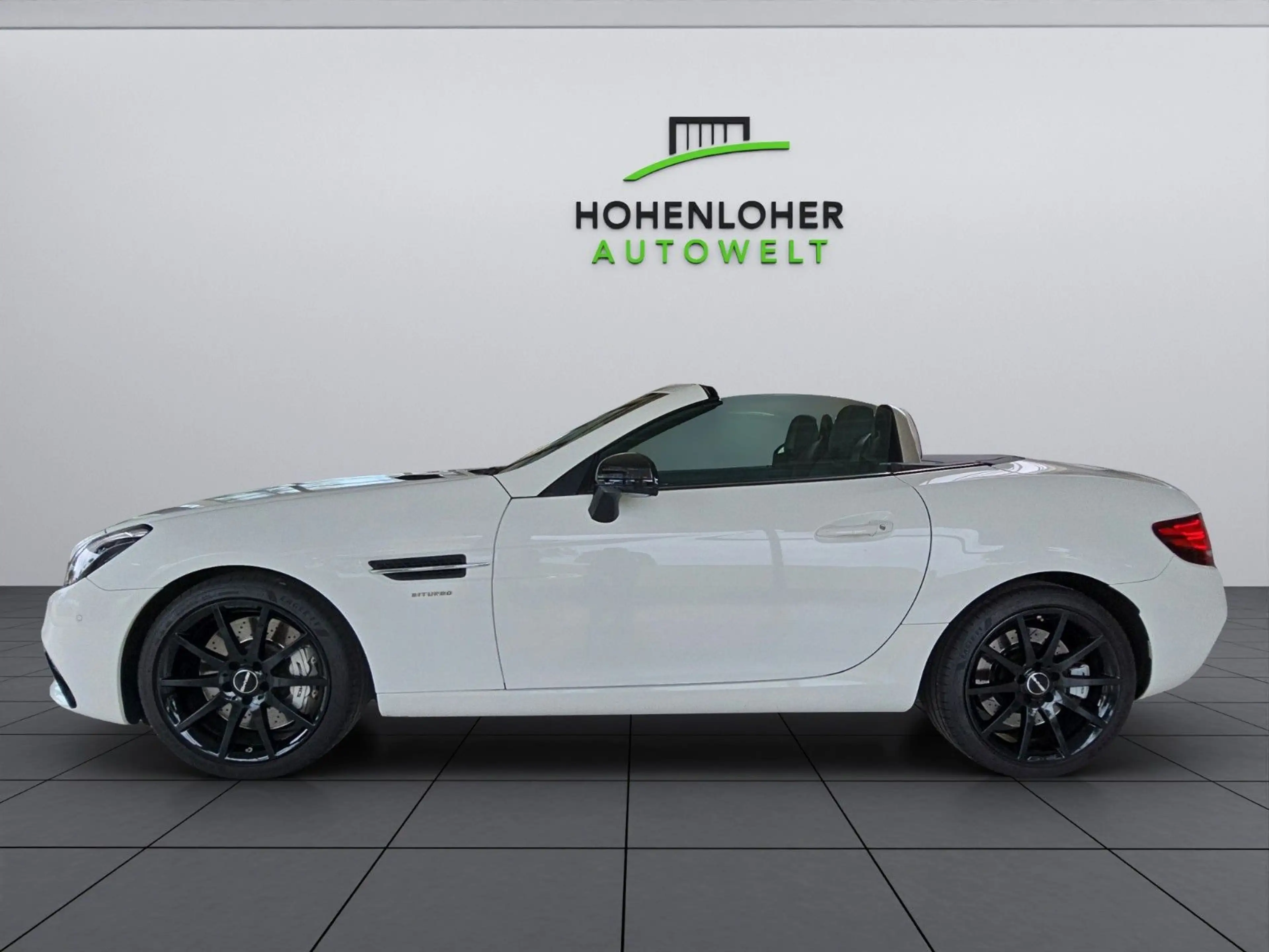 Mercedes-Benz SLC 43 AMG SLC Roadster  Automatik *AIR *LED * — photo 3