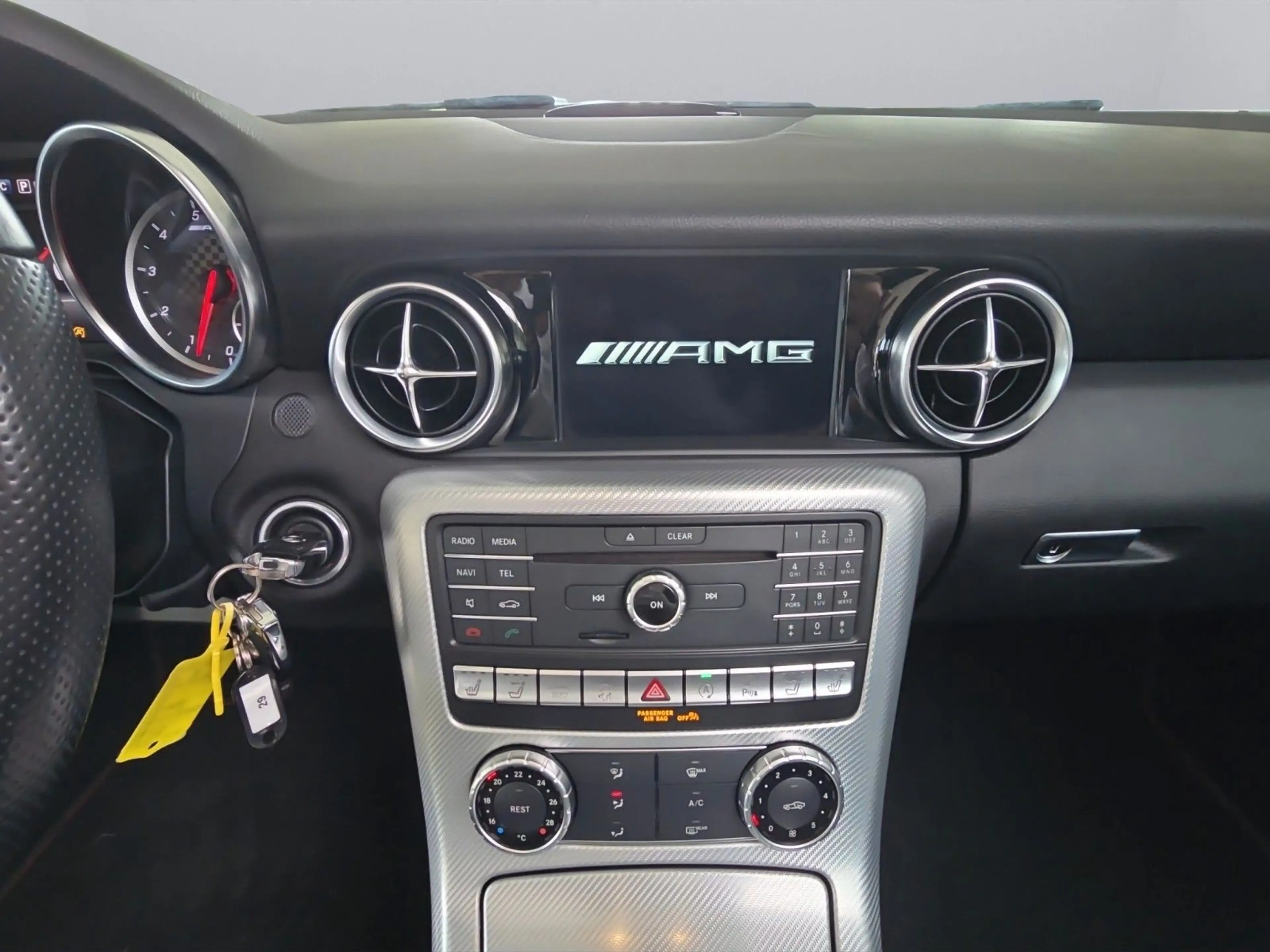 Mercedes-Benz SLC 43 AMG SLC Roadster  Automatik *AIR *LED * — photo 13