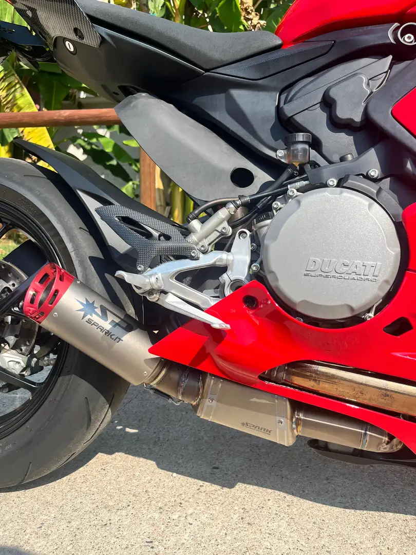 Ducati Panigale V2 Roşu - 2