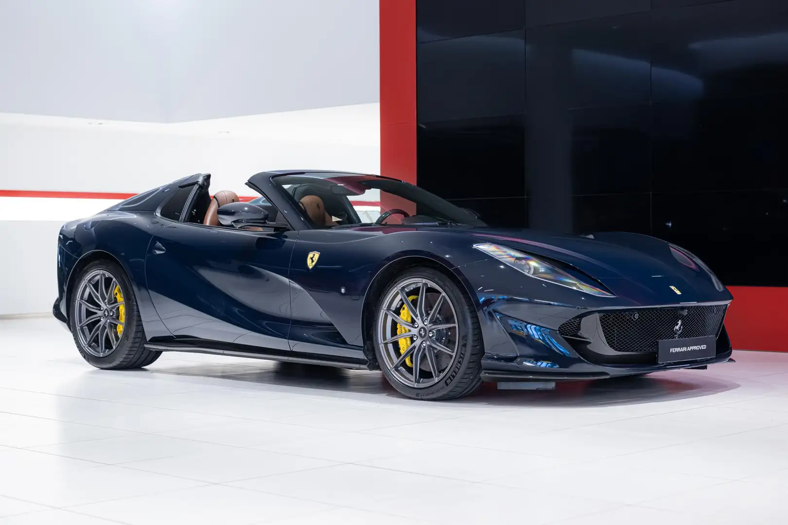 Ferrari 812 GTS - Kroymans Ferrari Blau - 2