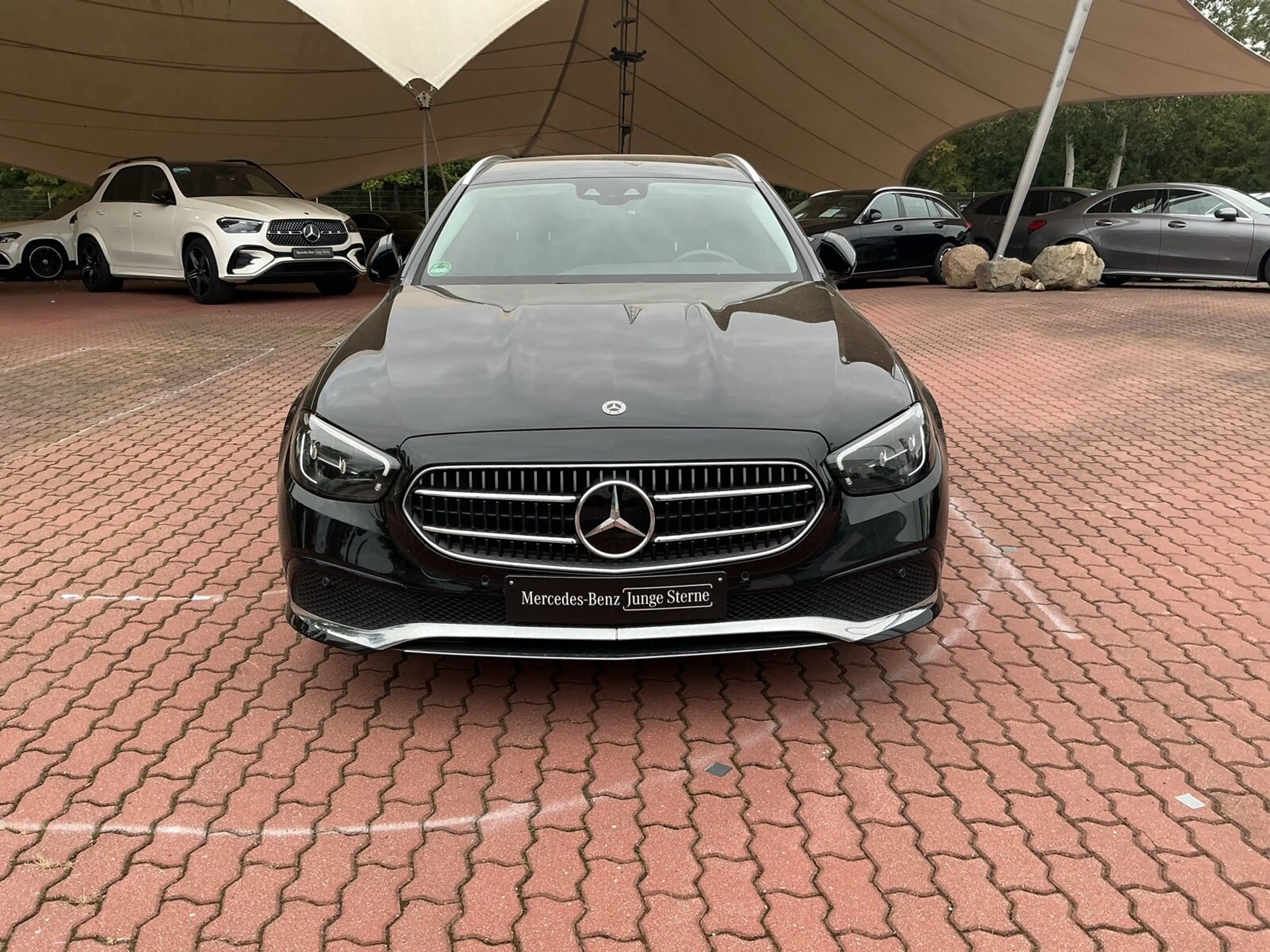 Mercedes-Benz E 400 E 400 d 4M T Ava Distro Rüka Memory Spiegelpaket — photo 2