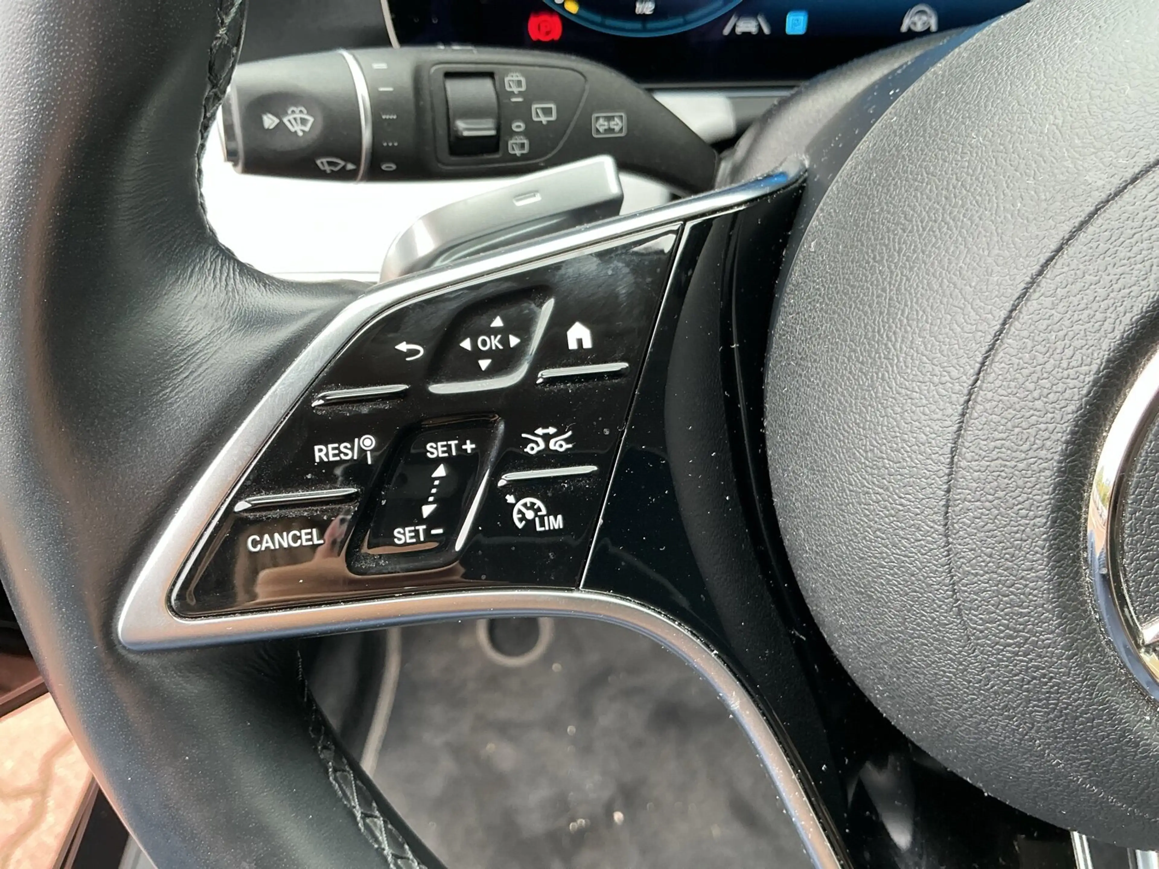 Mercedes-Benz E 400 E 400 d 4M T Ava Distro Rüka Memory Spiegelpaket — photo 14