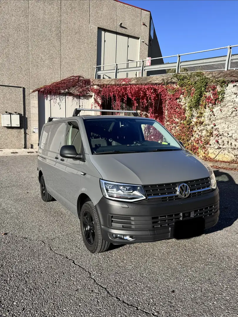 Volkswagen T6 Transporter 150 cv cambio automatico - 1