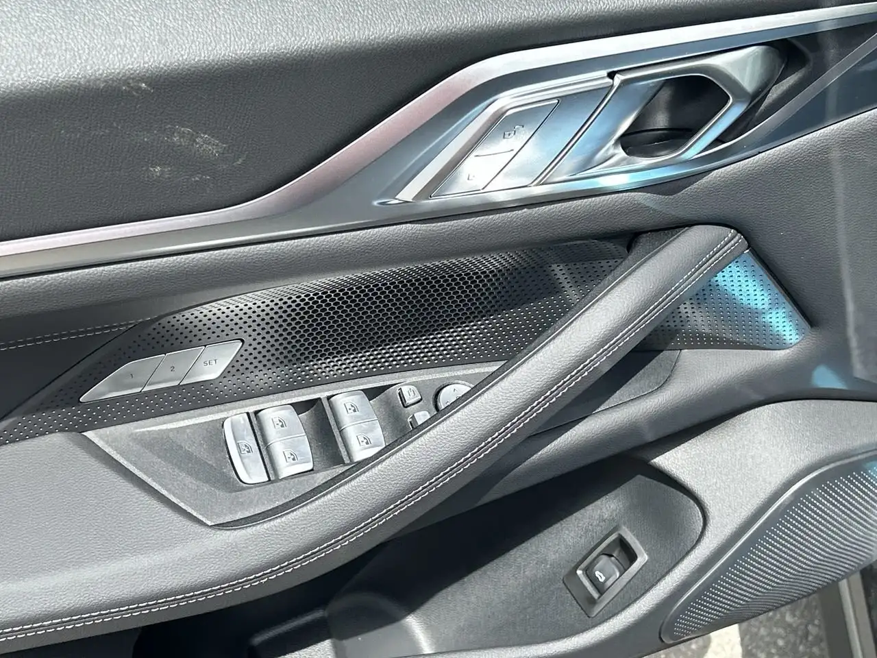 BMW i4 fotografie BMW i4